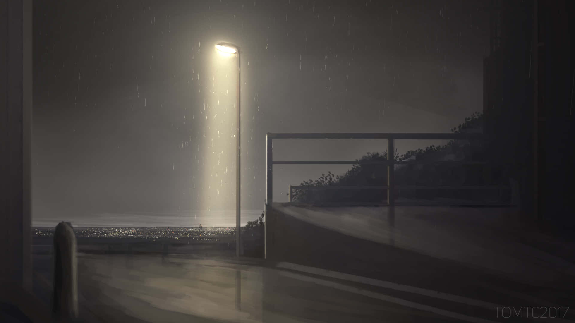 桌布 壁紙 — 一盞孤獨的路燈在夜晚透過落下的雨水，在潮濕的城市人行道上投射出溫暖的光芒。