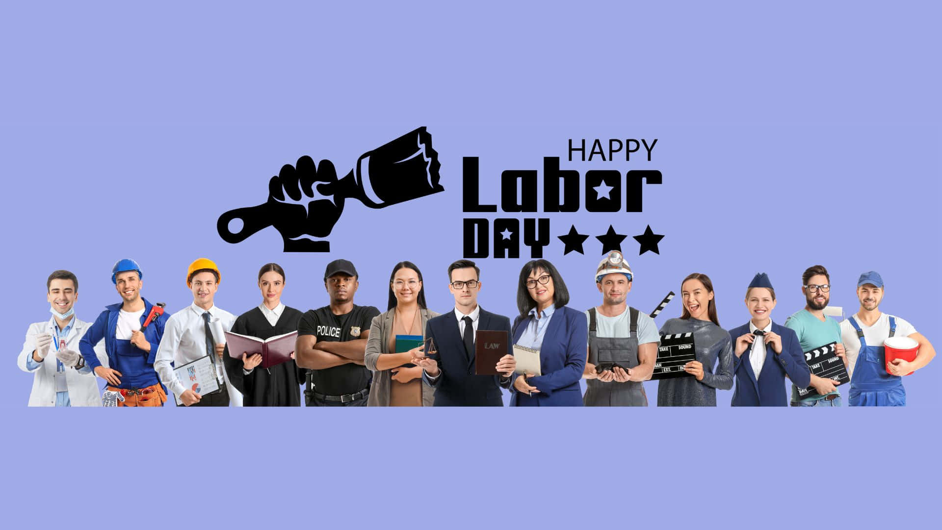 勞動節 桌布 壁紙 — 一群來自不同職業、面帶笑容的工人自豪地站在「Happy Labor Day」圖案下方，圖案中有一個高舉的錘子拳頭標誌。