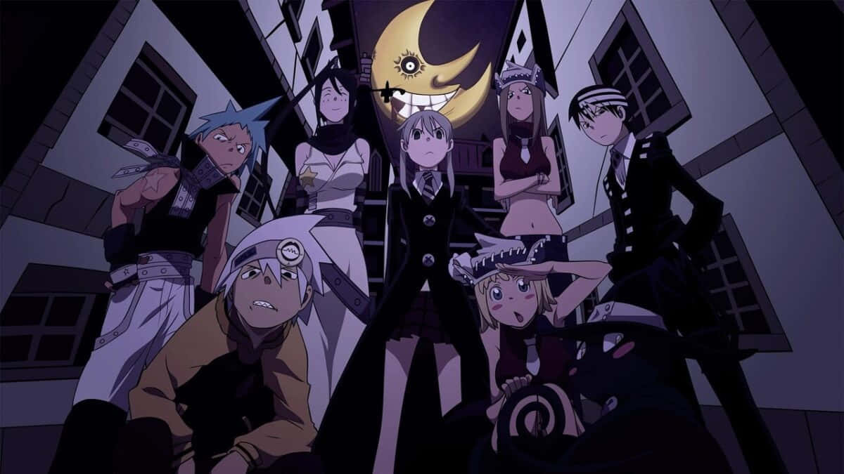 Soul Eater 桌布 壁紙 — 一群動漫角色站在黑暗的小巷中，上方是一隻眼睛的咧嘴月亮。