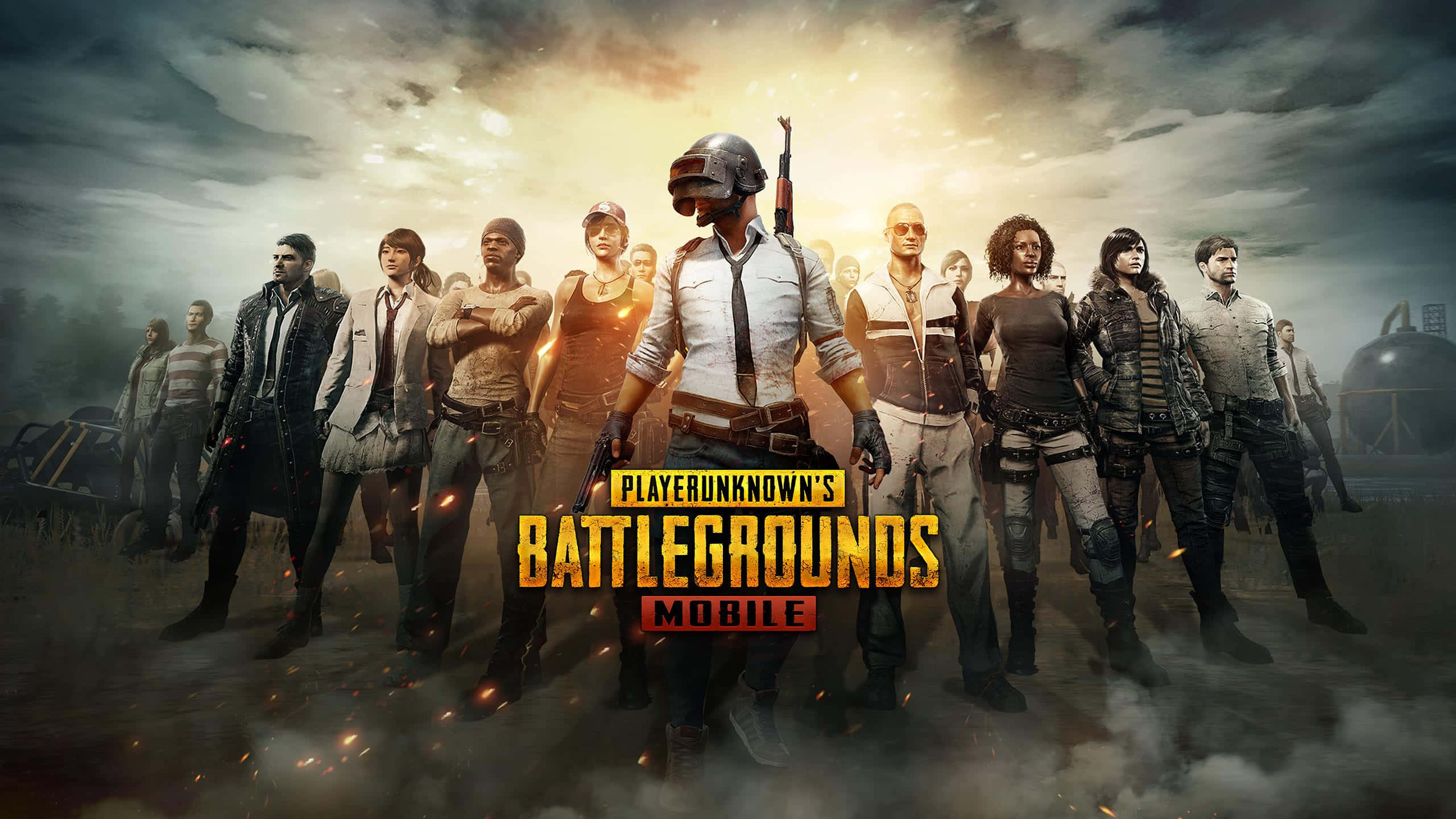 Pubg Banner 桌布 壁紙 — 一群多元化的 battle royale 玩家身穿戰術裝備，在煙霧瀰漫的戰場背景下，伴隨著熾熱的火花和戲劇性的日落天空，準備就緒。