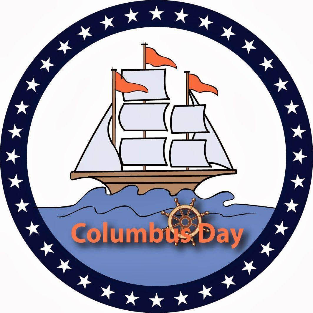 Columbus Day 桌布 壁紙 — 一艘卡通帆船帶有橙色旗幟漂浮在藍色波浪上，位於一個圓形徽章內，徽章邊緣有白色星星和文字 Columbus Day。