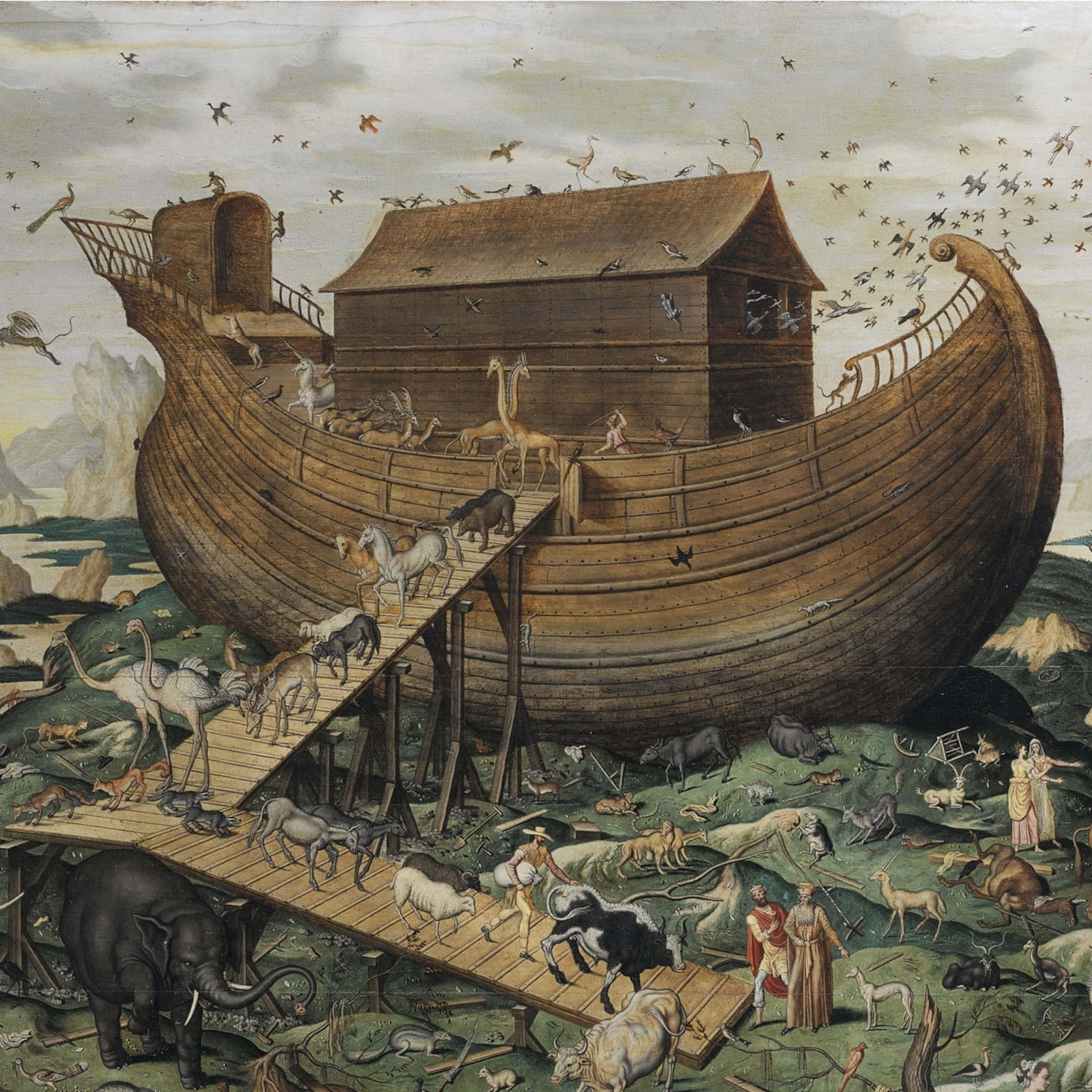 Noah's Ark 桌布 壁紙 — 一艘巨大的木製方舟裝滿了各種動物和人，站在多山的海岸上，鳥兒在頭頂飛翔。