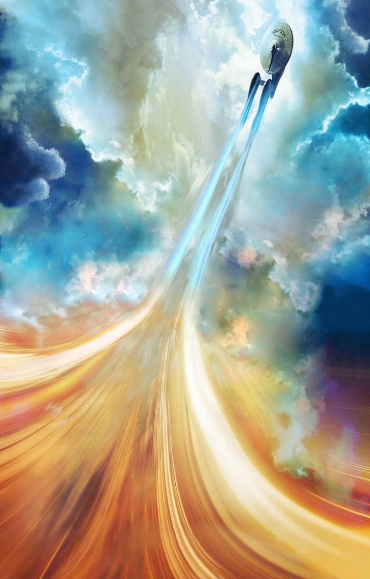 星際爭霸戰 桌布 壁紙 — 一艘星艦向上劃過充滿活力的天空，留下橙色和藍色能量的發光軌跡。