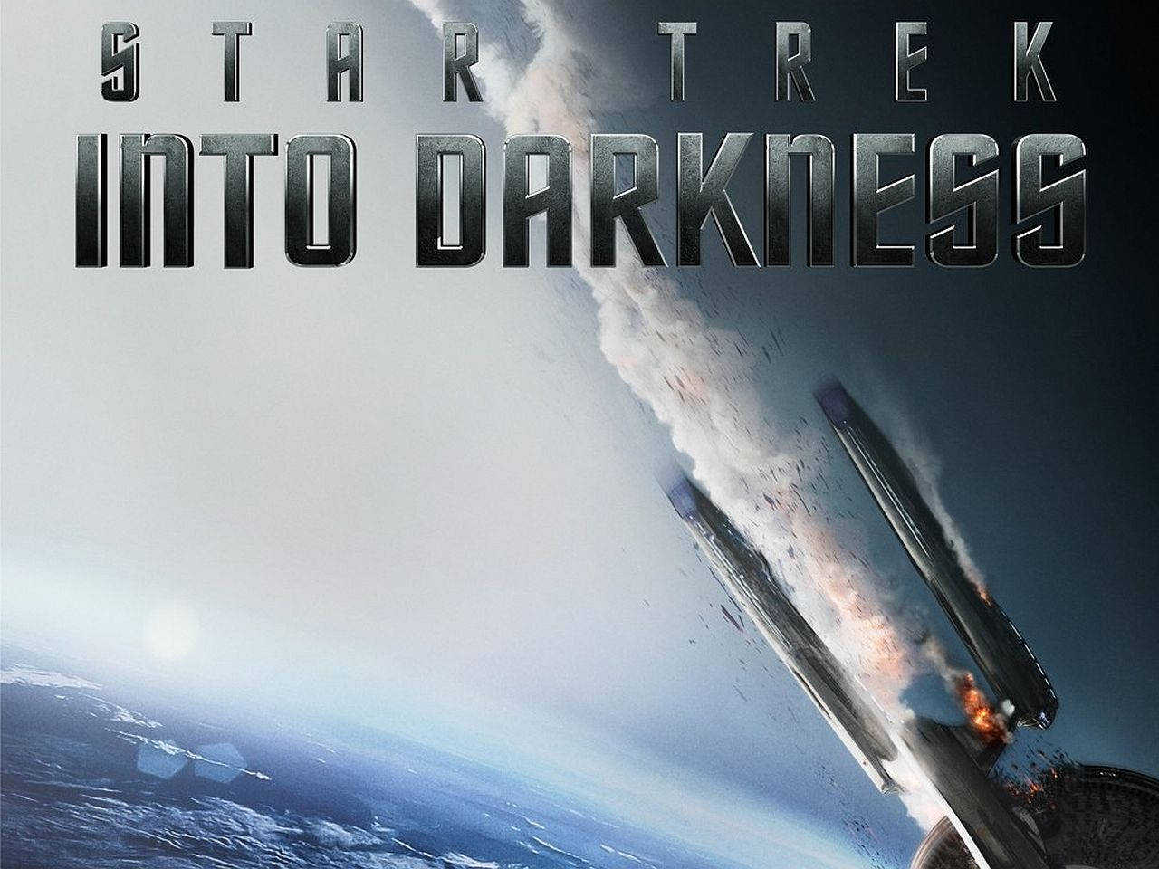 darkness 桌布 壁紙 — 一艘星艦在藍色星球上空爆炸成熾熱碎片，標題《Star Trek Into Darkness》懸掛在上方。