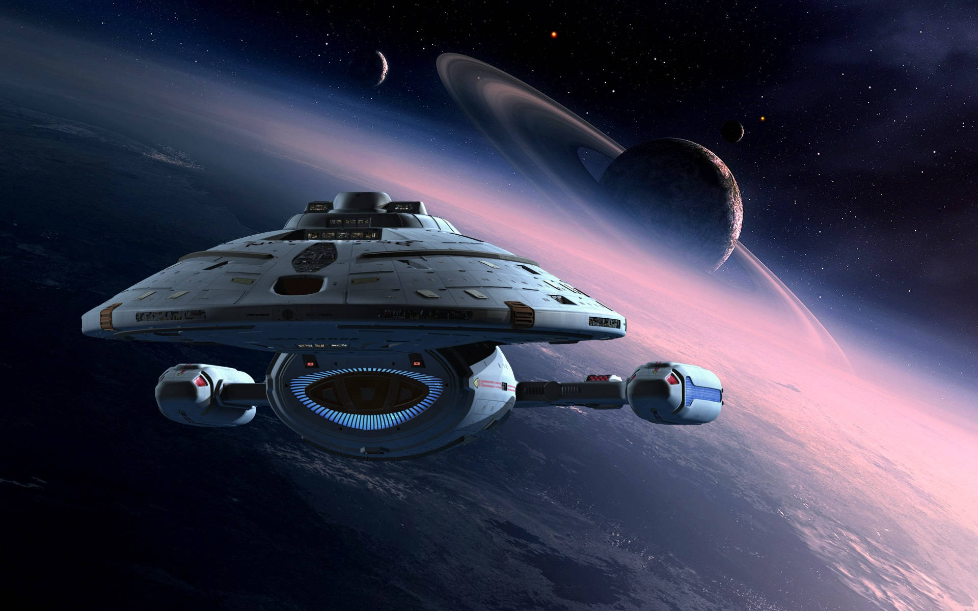 Starship 桌布 壁紙 — 一艘未來風格的星際飛船在繁星點點的宇宙背景下，掠過一個帶有光環和彎月的行星。