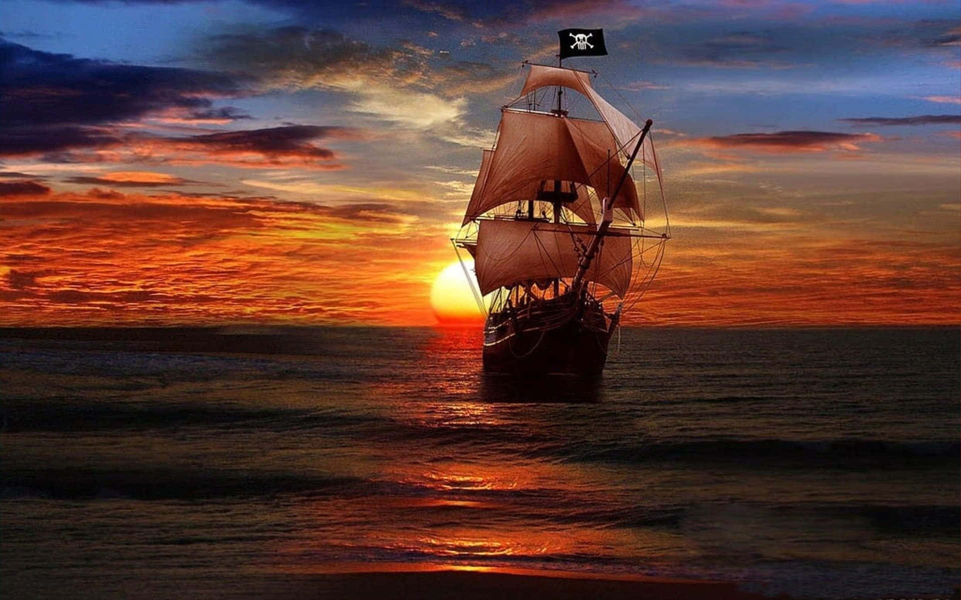 海盜船 桌布 壁紙 — 一艘海盜船在日落時分航行於平靜的海面上，天空呈現火橙色和深藍色。