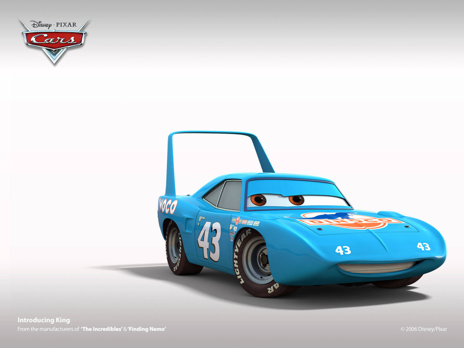 電影動圖 桌布 壁紙 — 一輛亮藍色動畫賽車，編號43，帶有表情豐富的眼睛，站在純白色背景前。