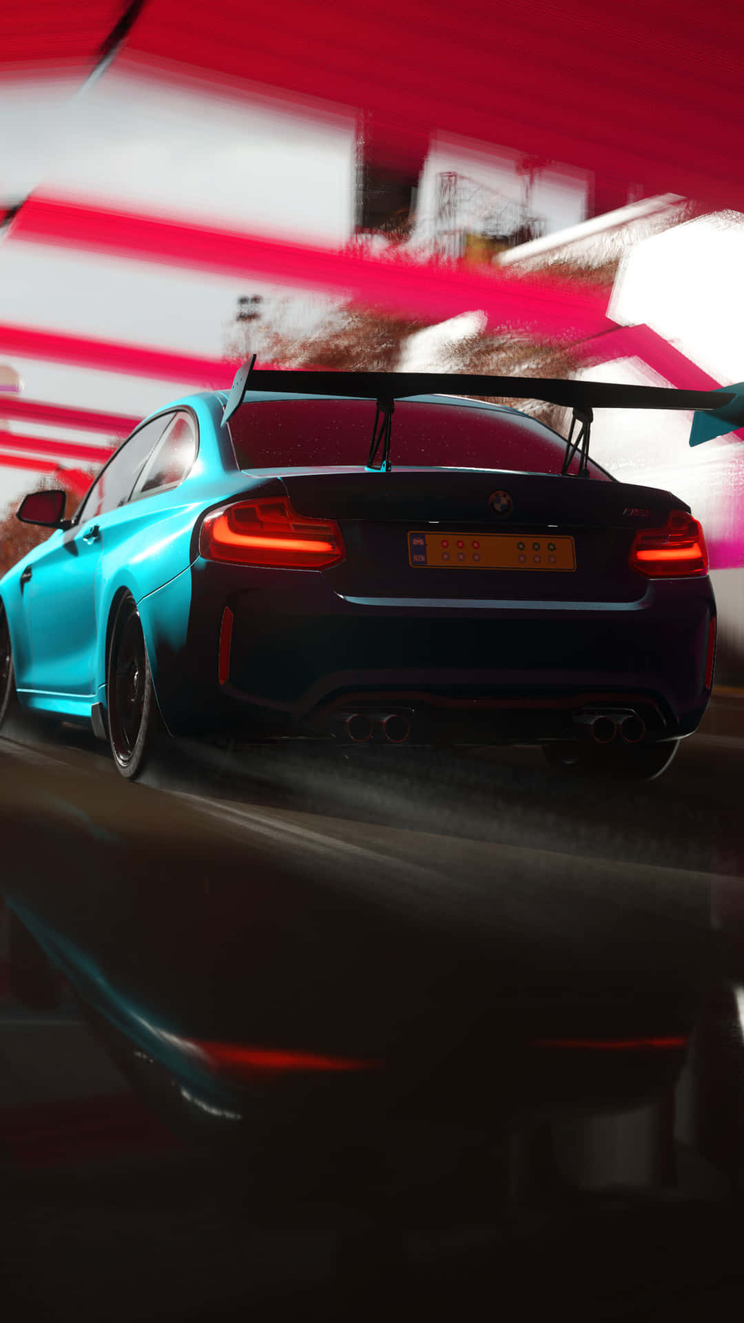 Android Forza Horizon 4 桌布 壁紙 — 一輛充滿活力的青色BMW M2賽車在模糊的城市隧道中疾馳，帶有紅色條紋和發光的尾燈。