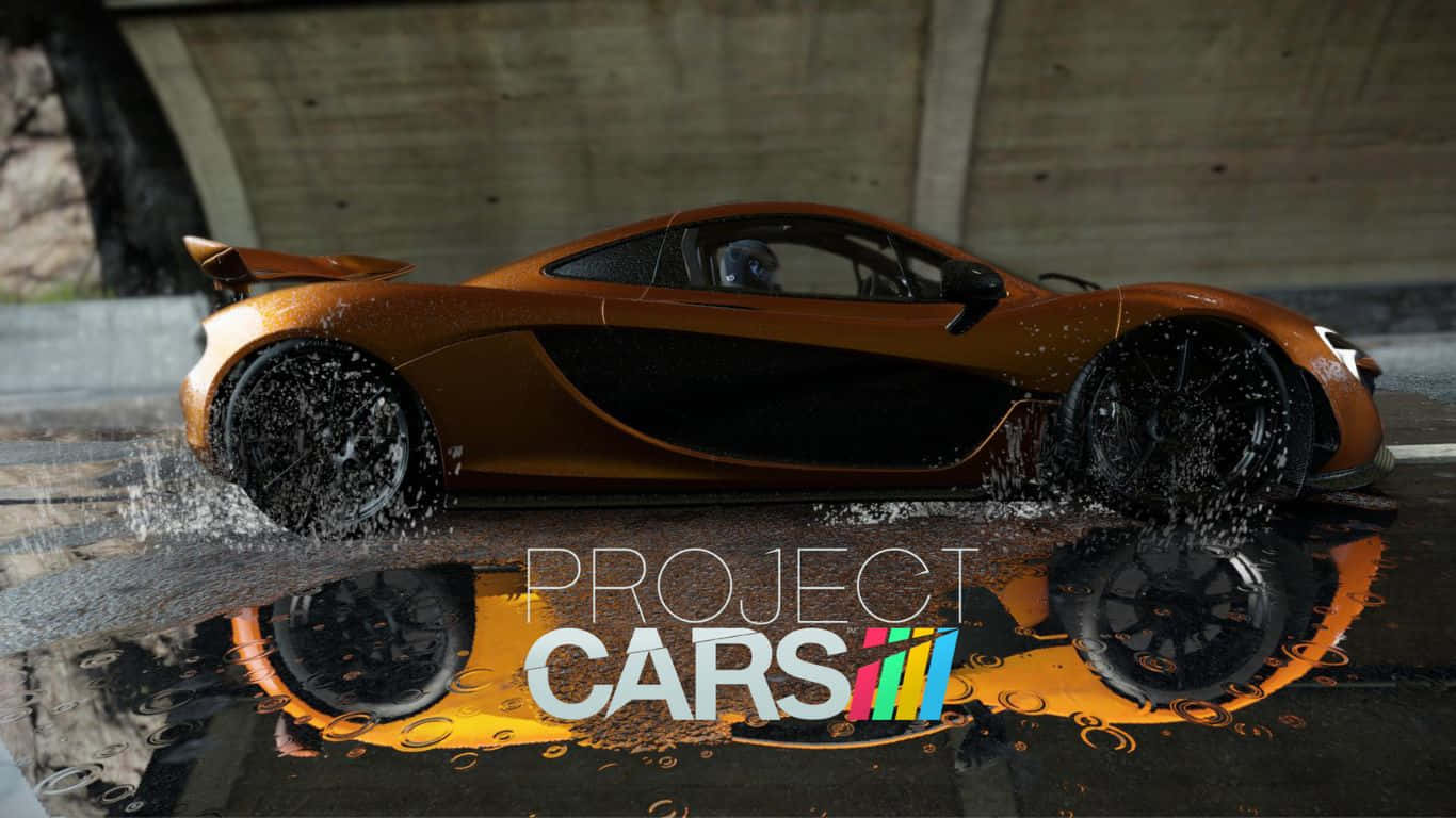 1366x768 Project Cars 桌布 壁紙 — 一輛光亮的青銅色跑車在混凝土天橋下的水坑中飛馳，濺起水花，倒影在下方閃爍。