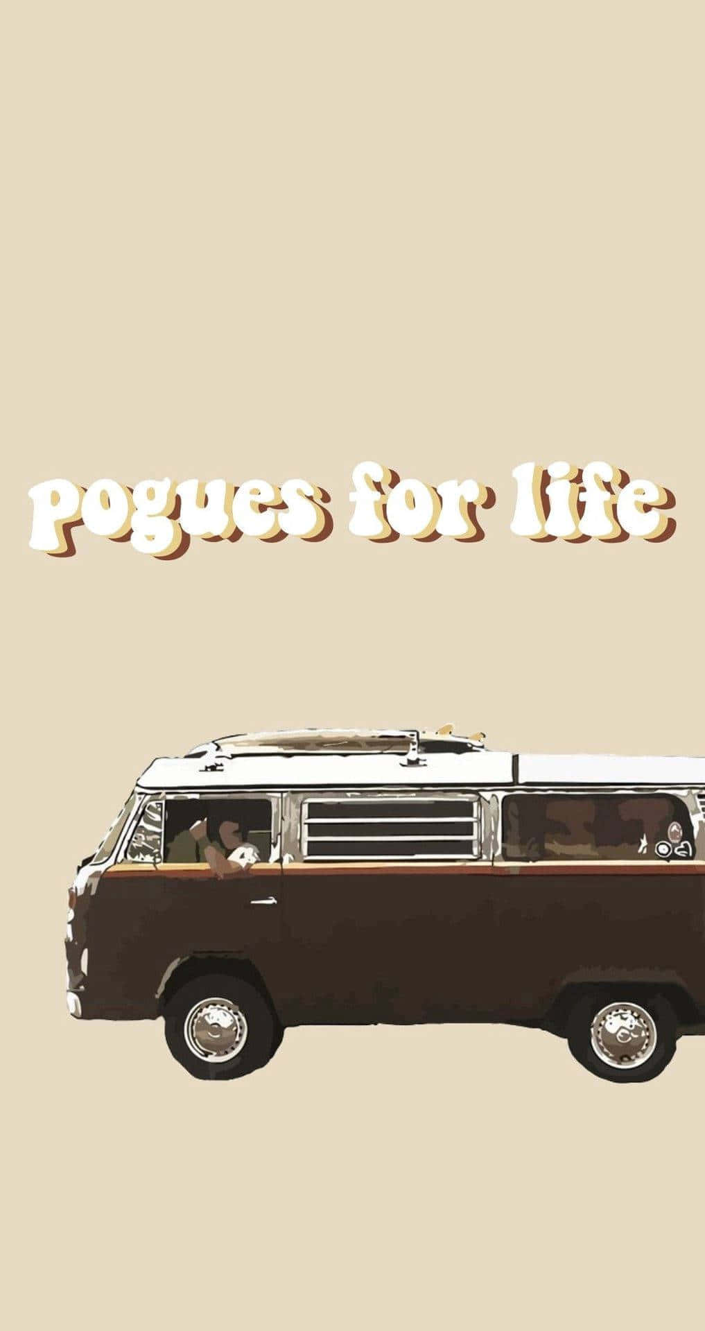 手機 桌布 壁紙 — 一輛復古棕色和白色廂型車，上方有 'Pogues for life' 文字，背景為米色。