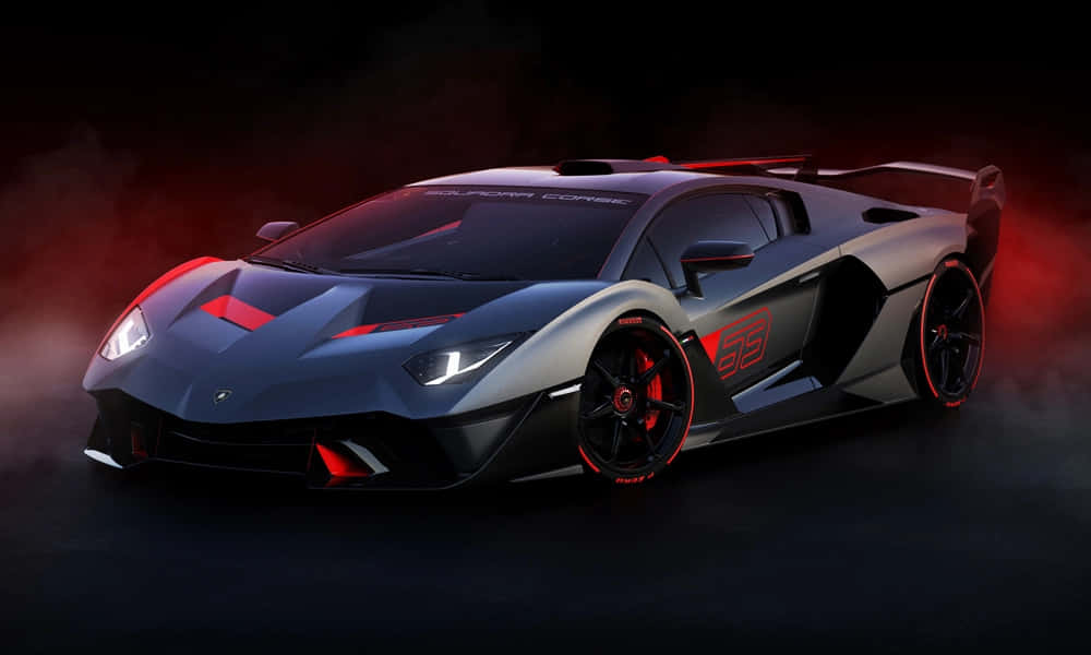 Cool Lamborghinis 桌布 壁紙 — 一輛時尚的啞光黑色藍寶堅尼 Veneno，帶有發光的紅色點綴和煙霧效果，在戲劇性的工作室燈光下。