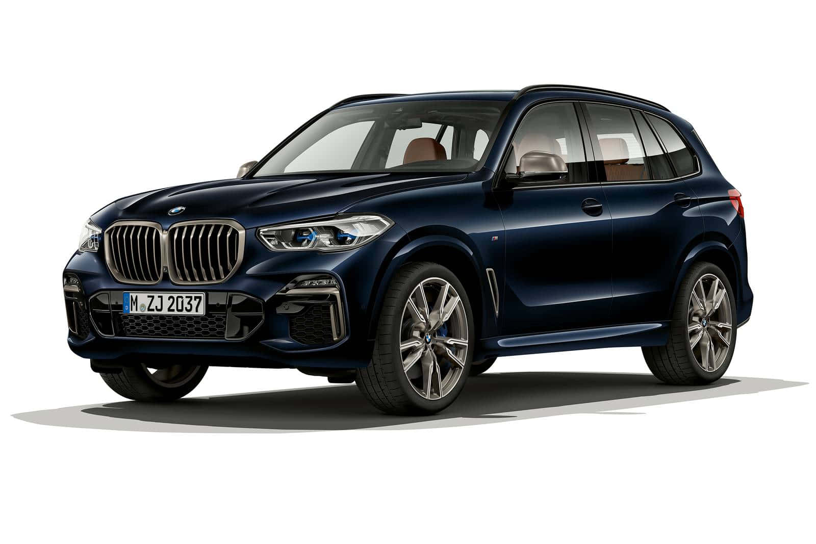 Bmw X5 桌布 壁紙 — 一輛時尚的深藍色BMW X5 SUV在工作室燈光下以潔白背景展示。