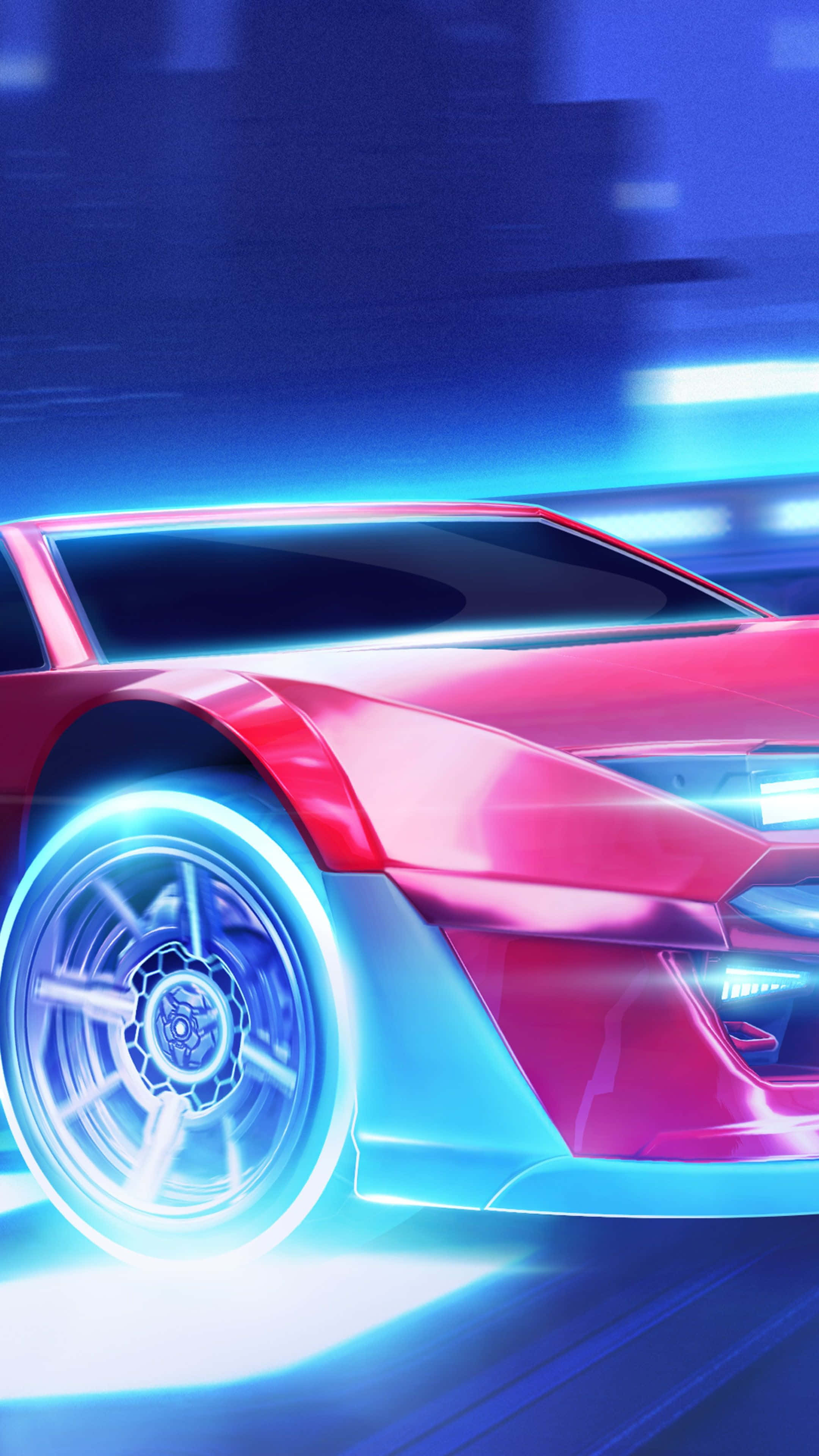 Rocket League Car 桌布 壁紙 — 一輛時尚的紅色跑車配備發光藍色車輪，在霓虹燈照亮的城市夜景中奔馳。