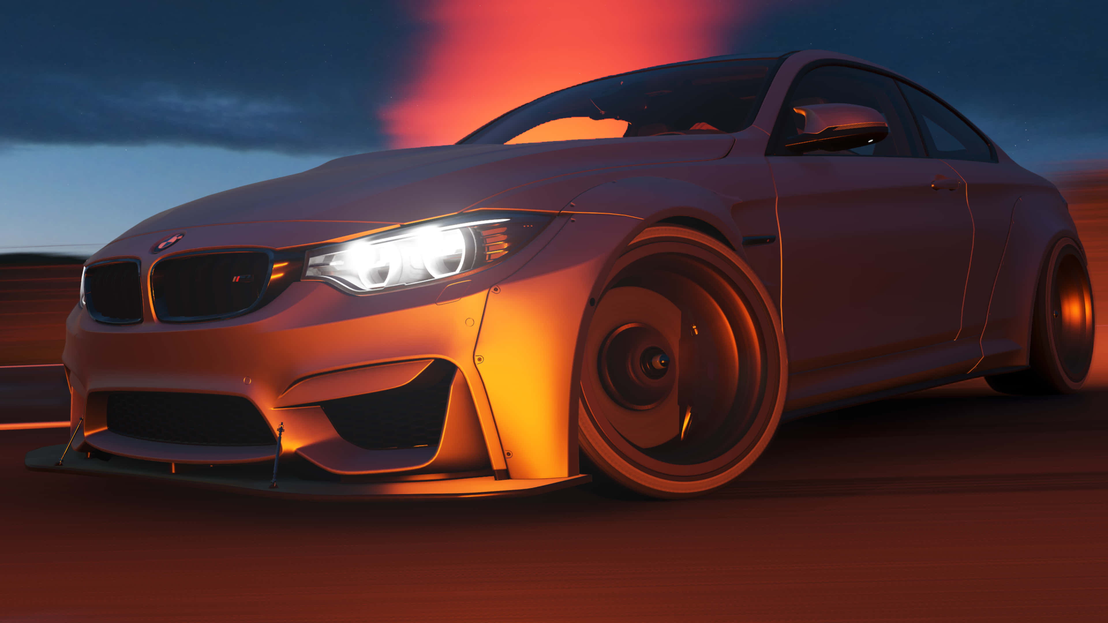 電玩遊戲 桌布 壁紙 — 一輛時尚的銀色BMW M4轎跑車在熾熱的夕陽天空下滑行，帶有發光的頭燈和動態模糊效果。