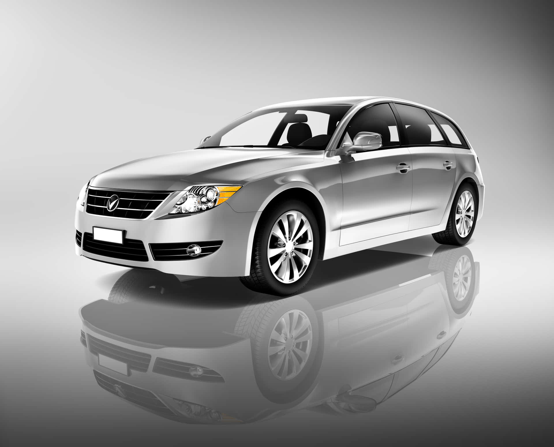Silver Luxury Sports Car 壁紙 — 一輛時尚的銀色旅行車配備鍍鉻輪圈，停在反射性攝影棚地板上，背景為灰色漸層。