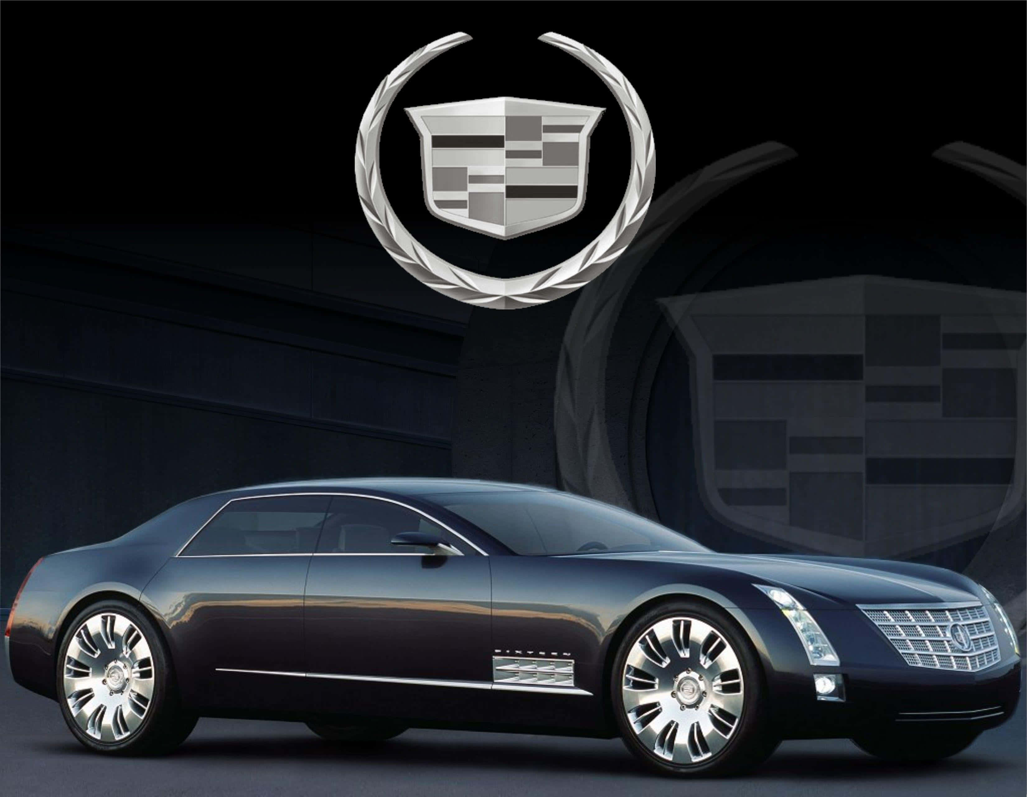 Cadillac 桌布 壁紙 — 一輛時尚的黑色凱迪拉克概念車在攝影棚燈光下閃閃發光，品牌標誌性的徽章在黑暗的未來主義場景上方飄浮。