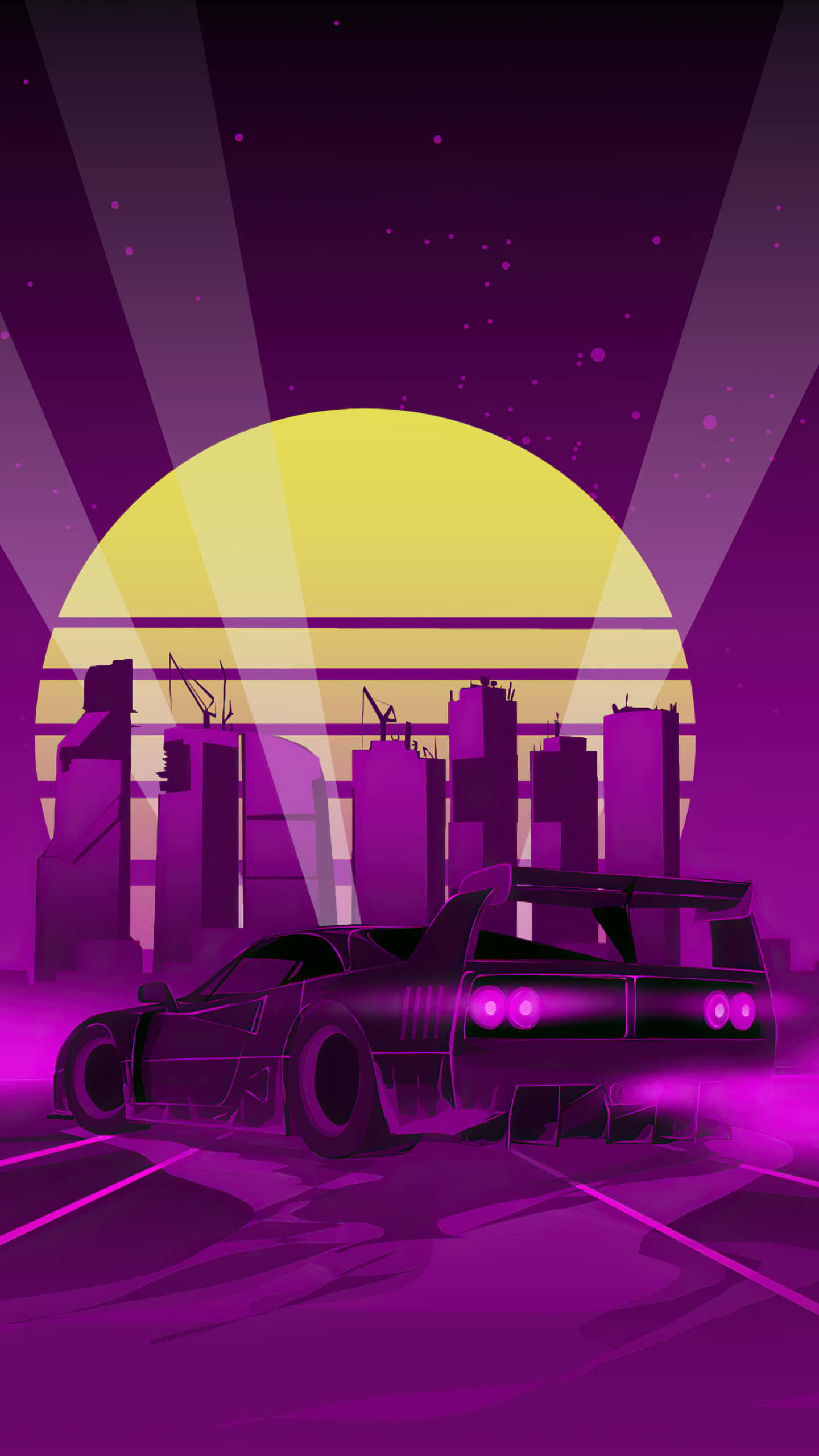 Retro Phone 桌布 壁紙 — 一輛時尚跑車在巨大的黃色太陽下發光，背景是紫色霓虹城市景觀。