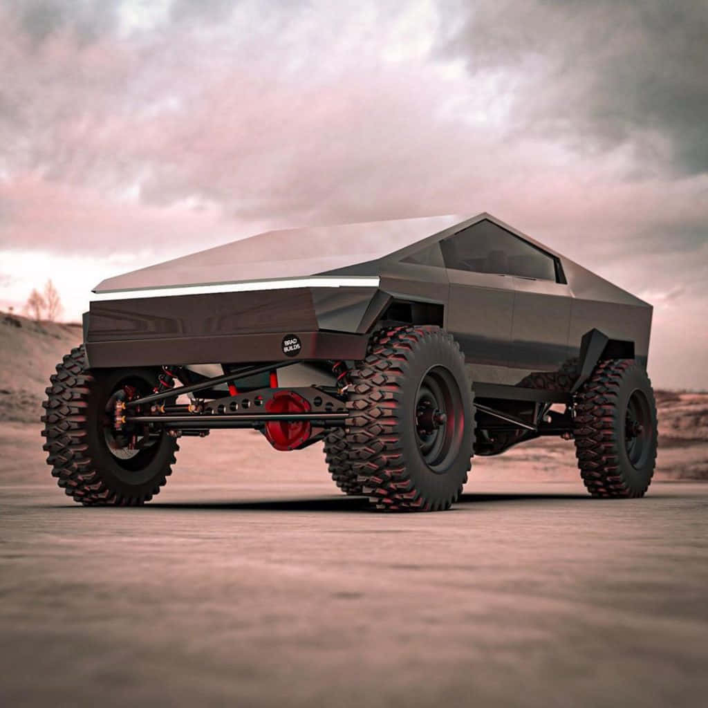 Tesla Cybertruck 桌布 壁紙 — 一輛未來風格的黑色裝甲卡車，配備巨大輪胎，停在塵土飛揚的平原上，天空多雲，正值黃昏。