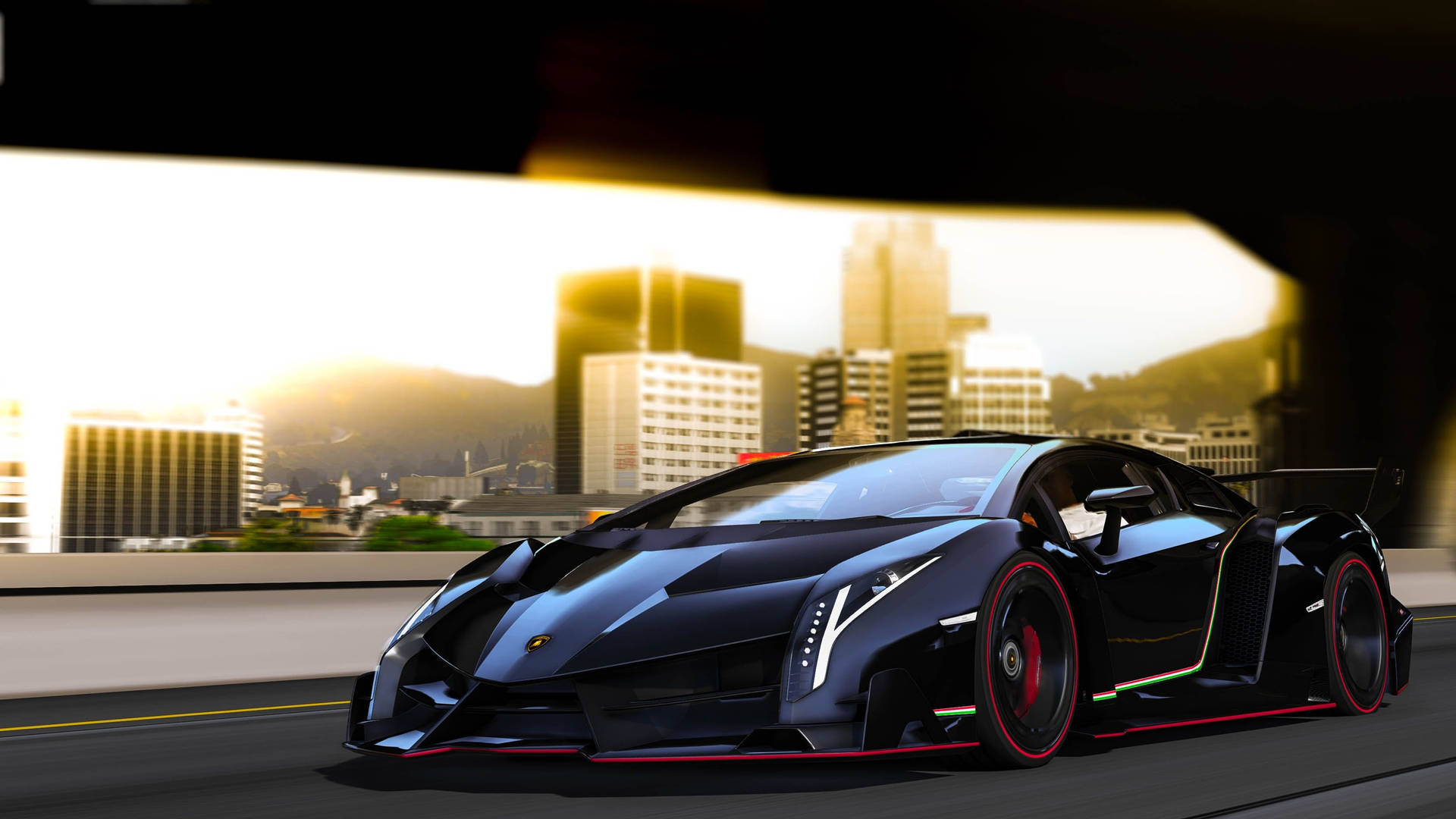 黑色跑車在隧道中飛馳，背後有金色夕陽的城市景觀。 — GTA 5 動圖 壁紙