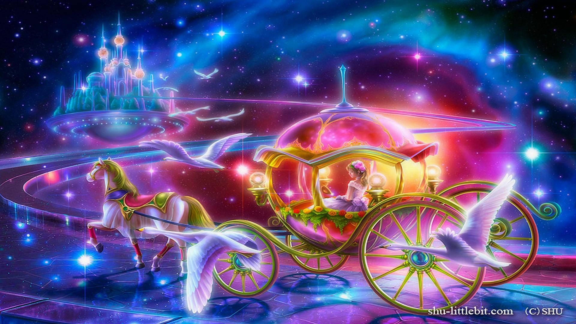 灰姑娘 桌布 壁紙 — 一輛發光的金色馬車由一匹有翼的馬拉著，在星光燦爛的宇宙景觀中滑向一座漂浮的城堡。