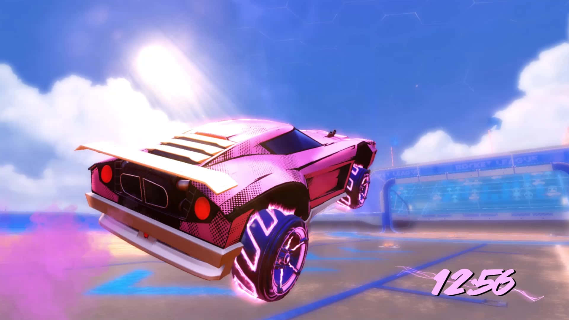 1080p Rocket League 桌布 壁紙 — 一輛粉紅色未來賽車，帶有發光輪胎，在賽道上方的鮮豔天空中跳躍。
