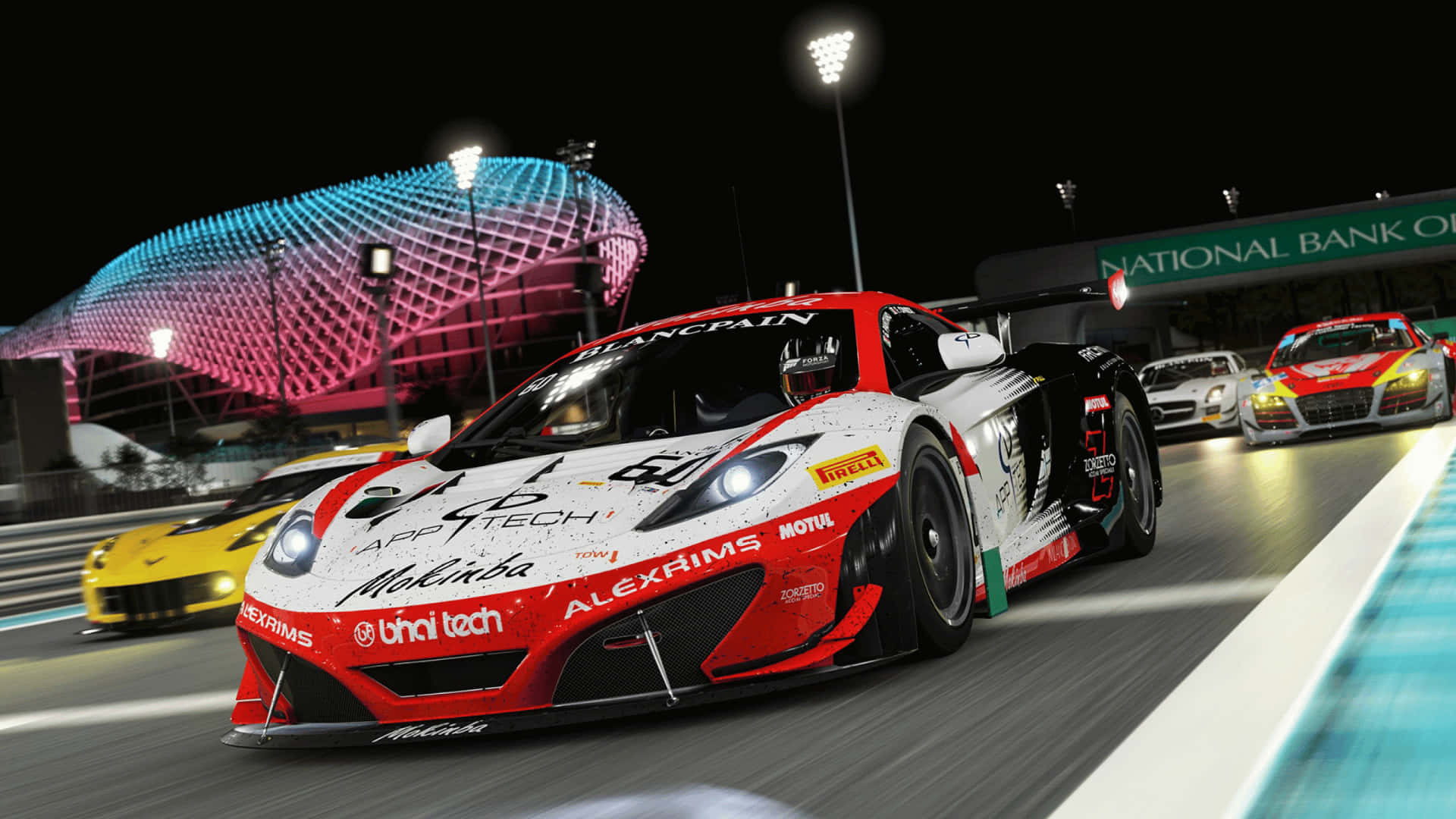 1080p Forza Motorsport 7 桌布 壁紙 — 一輛紅白賽車在夜間高速行駛在賽道上，背景是發光的燈光和未來主義的體育場。