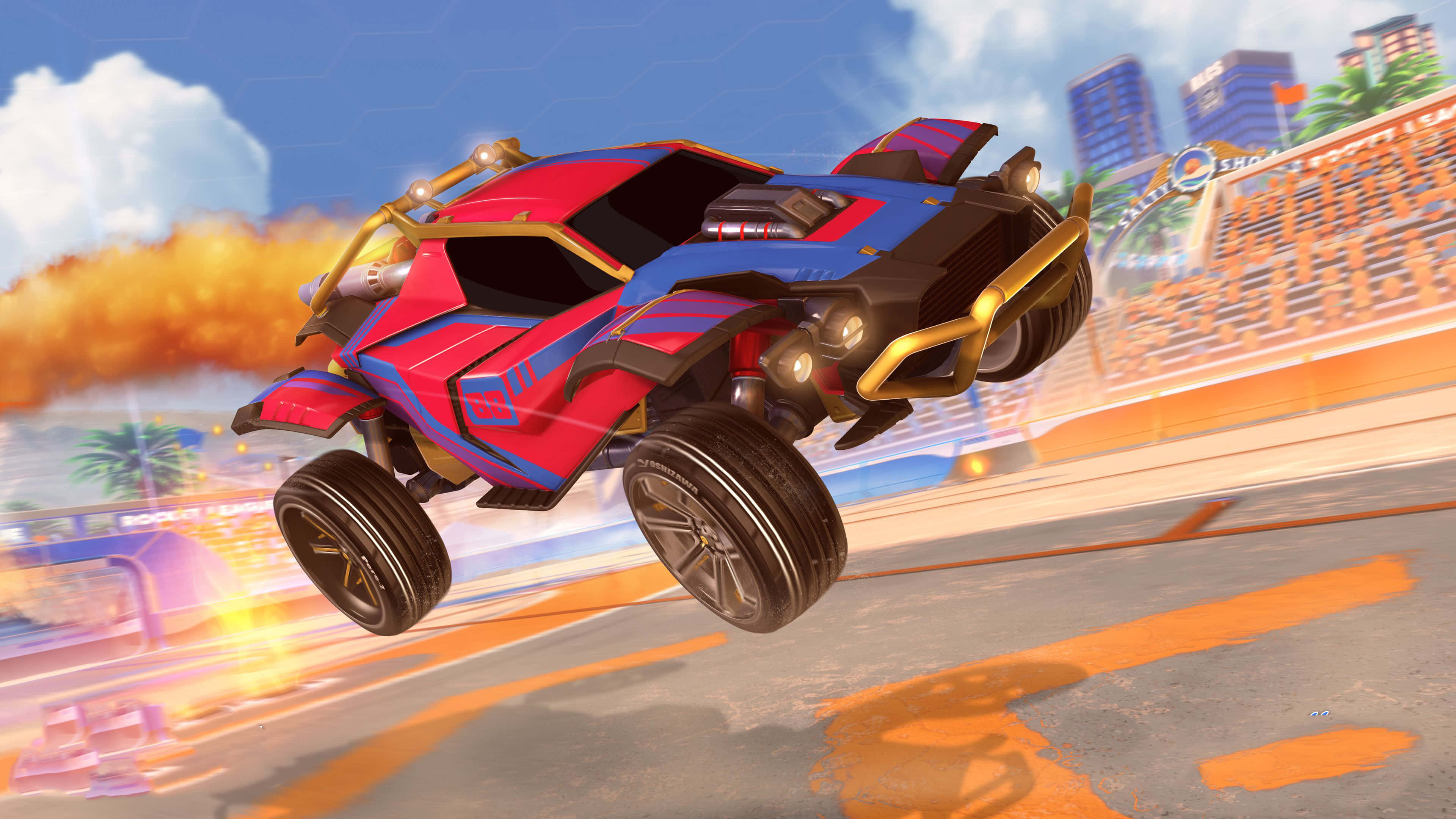 rocket league 1920x1080 桌布 壁紙 — 一輛紅色和藍色的火箭動力汽車在城市天際線背景的賽車場上空翱翔。
