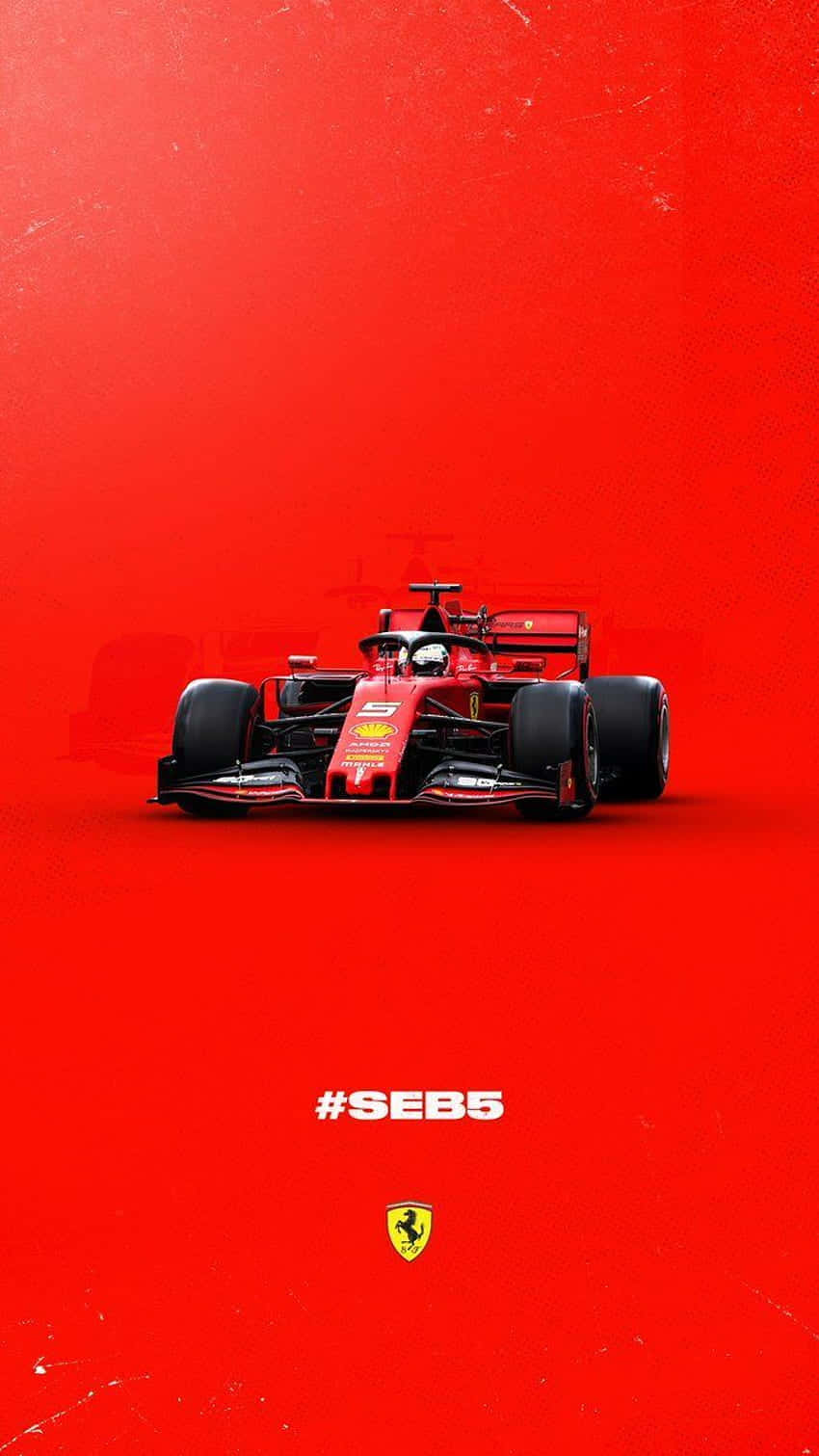 桌布 壁紙 — 一輛紅色法拉利一級方程式賽車，車手為Seb Vettel，居中置於帶有標籤和標誌的紋理紅色背景上。