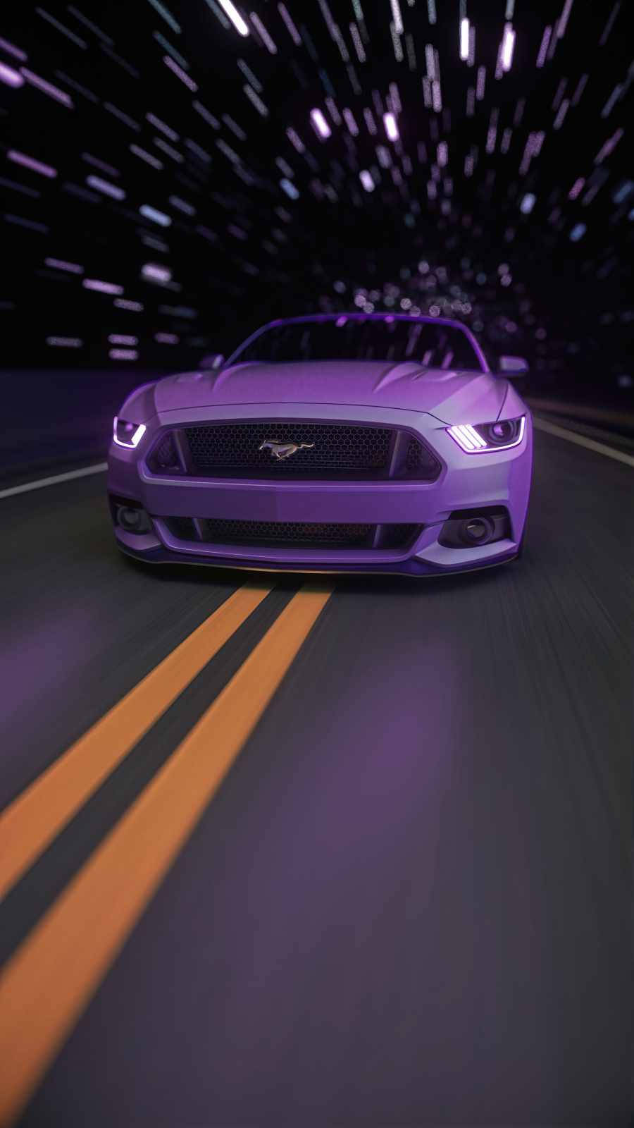 speeding car 桌布 壁紙 — 一輛紫色福特野馬在黑暗的道路上奔馳，伴隨著紫色光條和橙色車道標記。