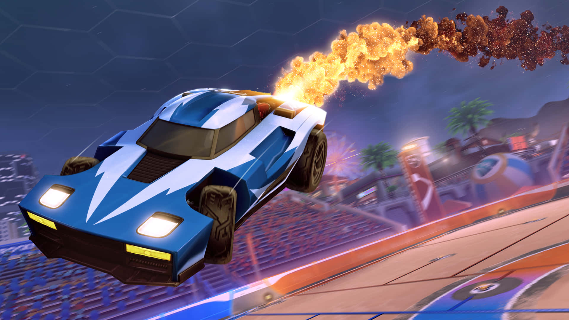 1080p Rocket League 桌布 壁紙 — 一輛藍白相間的火箭動力汽車在色彩繽紛的體育場賽道上空飛馳，排氣管噴出火焰。