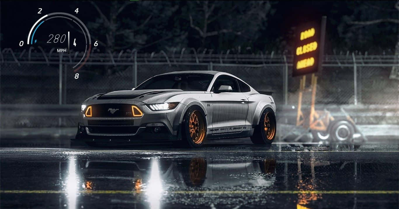 Need For Speed Payback 桌布 壁紙 — 一輛銀色野馬跑車搭配橙色輪圈，在閃爍的「ROAD CLOSED AHEAD」標誌下，於雨濕的夜街奔馳。