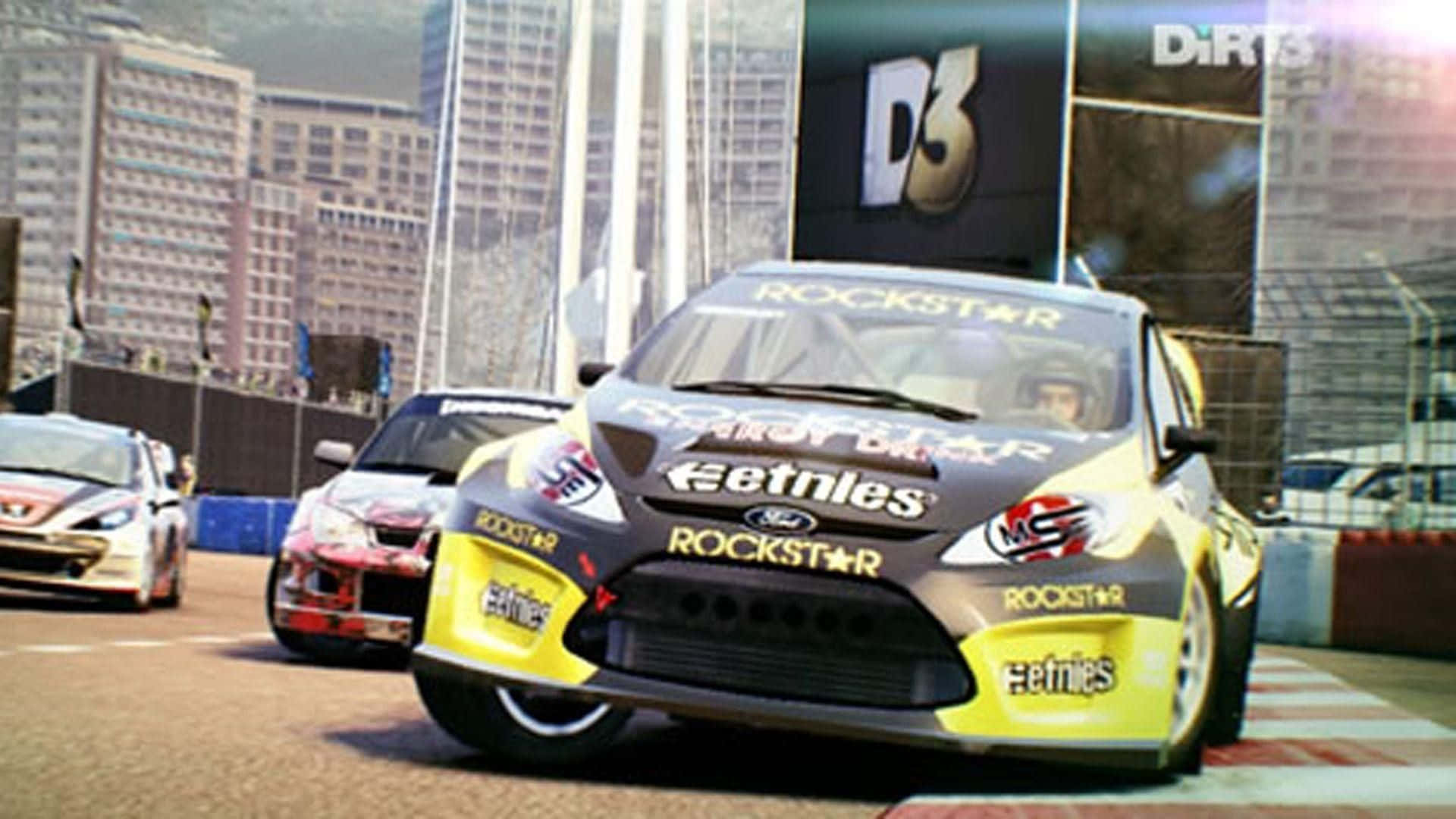 1080p Dirt 3 桌布 壁紙 — 一輛黃黑相間的拉力賽車在摩天大樓和其他賽車手的背景下，於城市街道賽中疾馳。