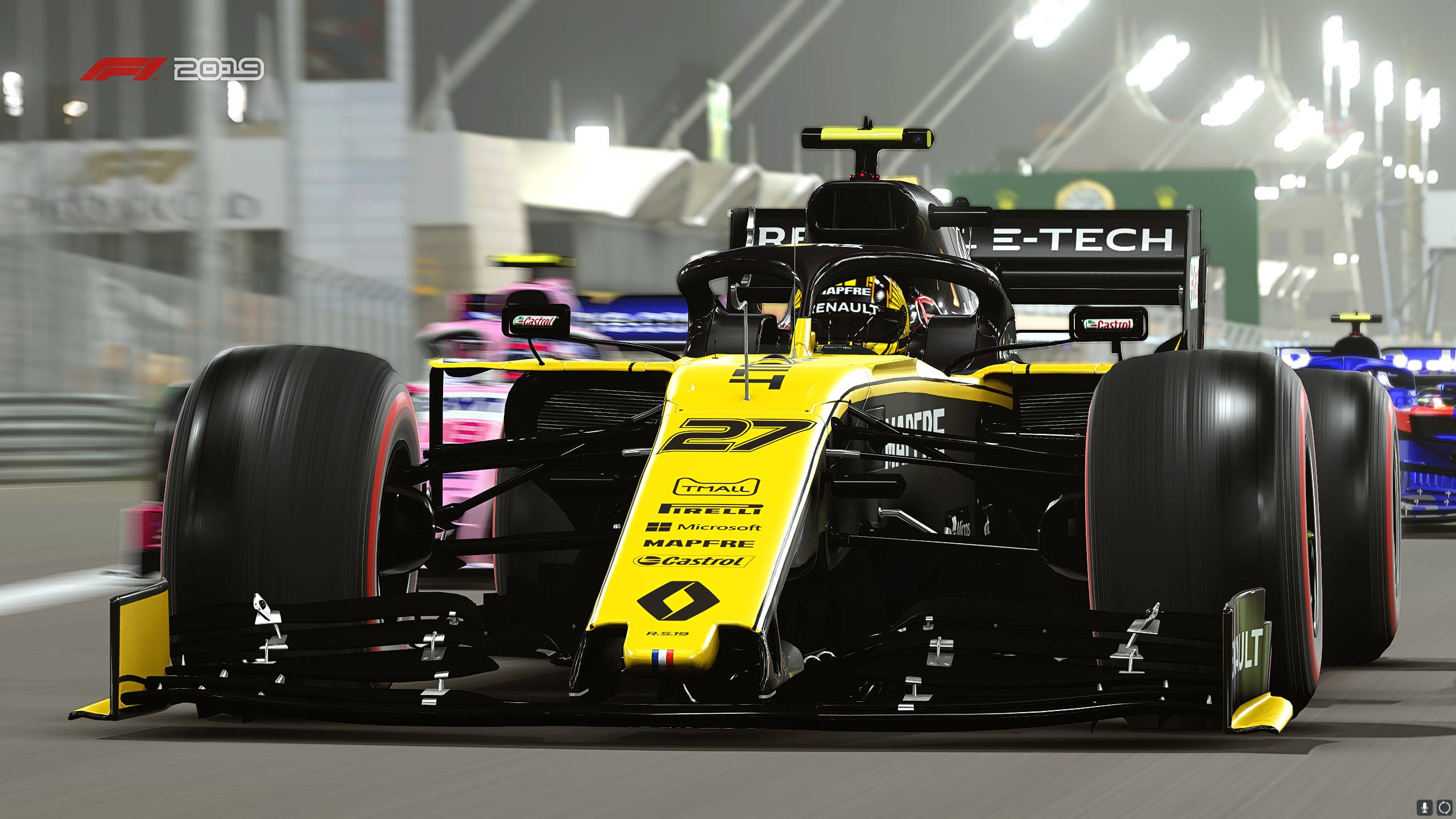 F1 2019 壁紙 桌布 壁紙 — 一輛黃黑相間的雷諾一級方程式賽車在燈光明亮的賽車隧道中疾馳，背景是模糊的競爭對手。