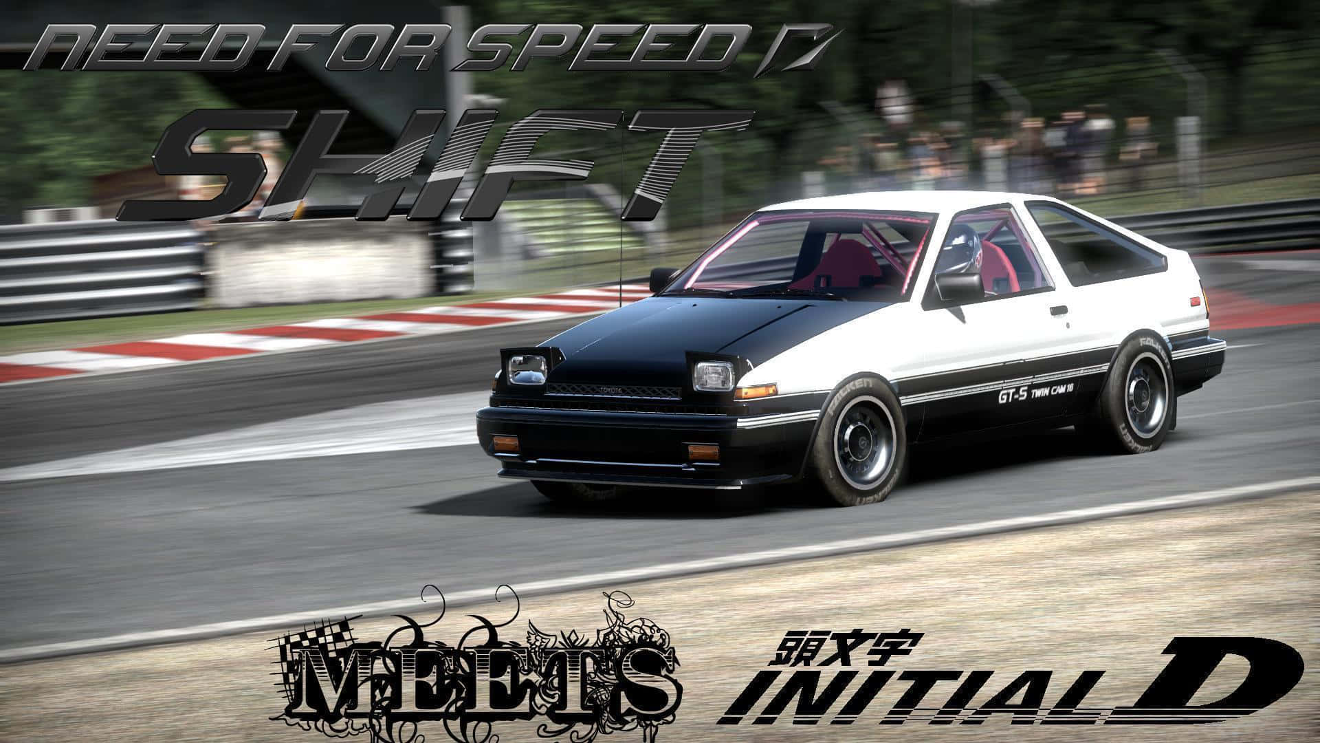 Title 桌布 壁紙 — 一輛黑白AE86在賽道上飄移，帶有動態模糊和'Initial D'品牌標誌。