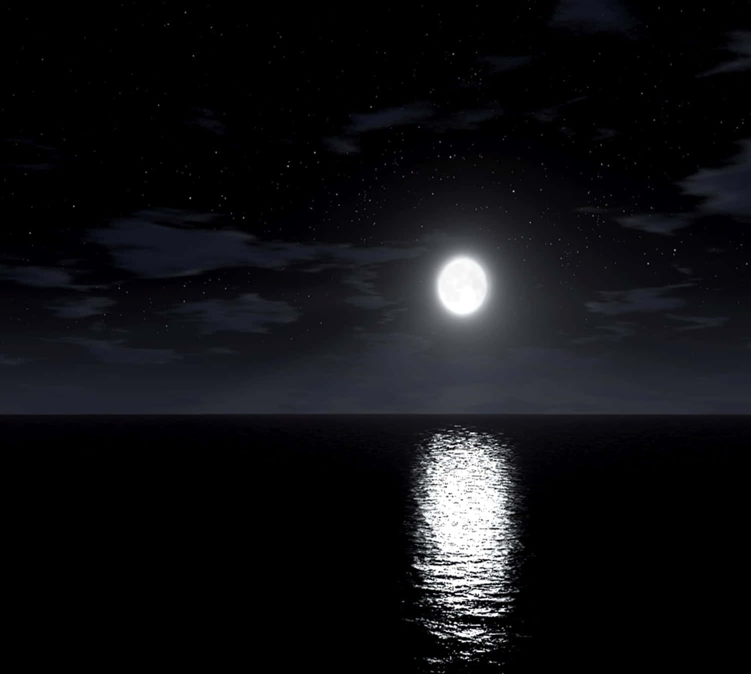 Dark Moon 桌布 壁紙 — 一輪明亮的滿月在繁星點點的夜空和飄動的雲朵下，在黑暗的海洋上投射出一條閃爍的路徑。