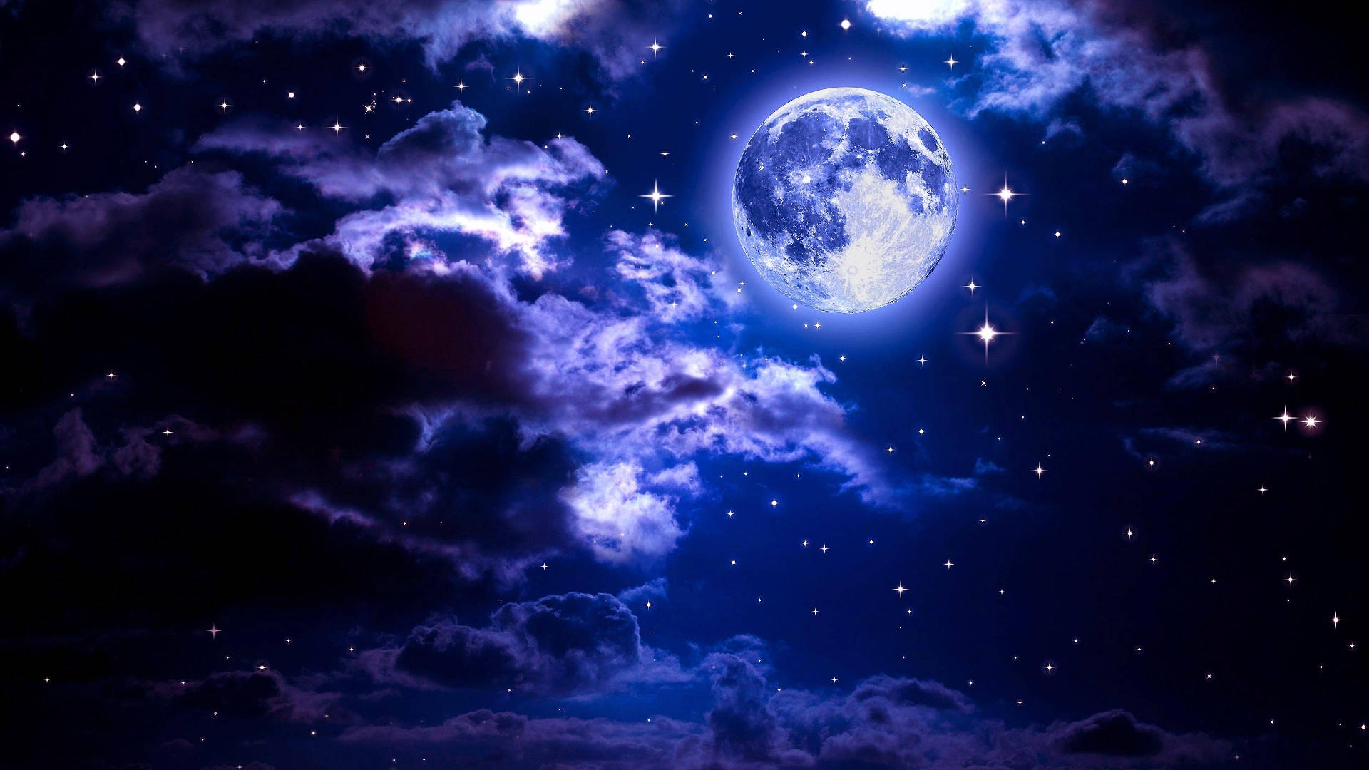 美學雲朵 桌布 壁紙 — 一輪明亮的滿月透過旋轉的紫色雲層在繁星點點的夜空中發光。