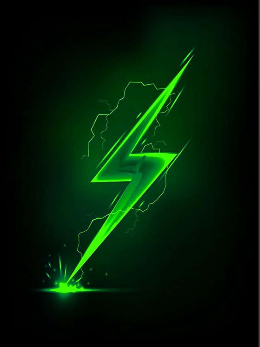 Neon Lightning 桌布 壁紙 — 一道充滿活力的霓虹綠色閃電從黑暗中劈下，帶有電能和底部發光的火花。