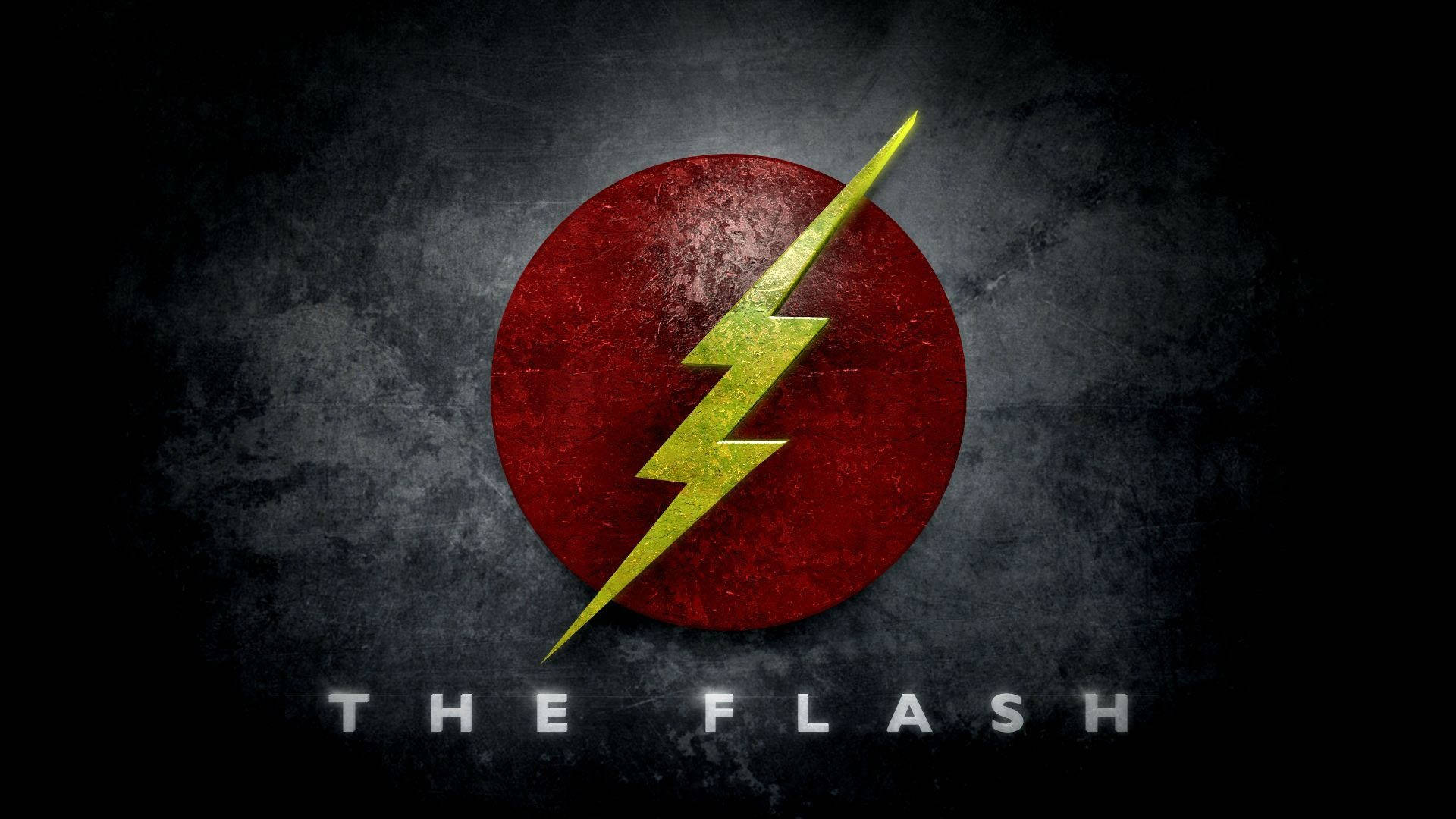the flash 4K 桌布 壁紙 — 一道大膽的黃色閃電劃過一個有紋理的紅色圓圈，背景是粗糙的深灰色，下方有「THE FLASH」文字。
