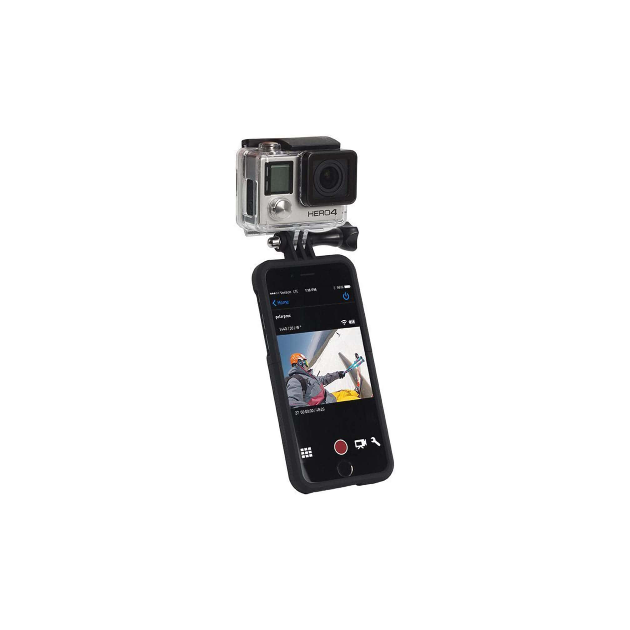 手機 桌布 壁紙 — 一部GoPro HERO4相機安裝在智慧型手機上，在純白色背景上顯示即時攀爬畫面。