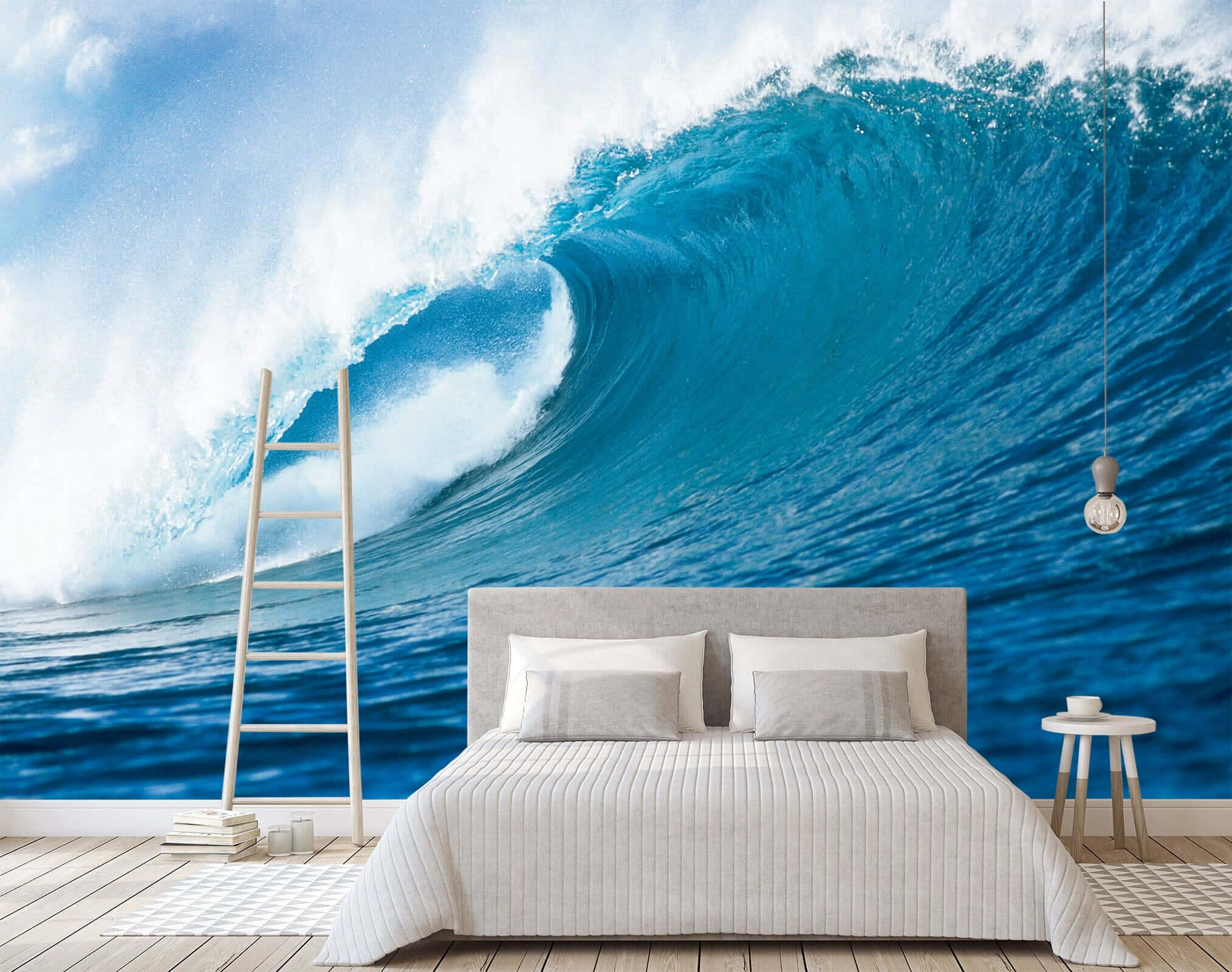 3d Ocean 桌布 壁紙 — 一間臥室設有巨大的藍色海洋波浪壁紙，配有白色床梯和懸掛燈泡。