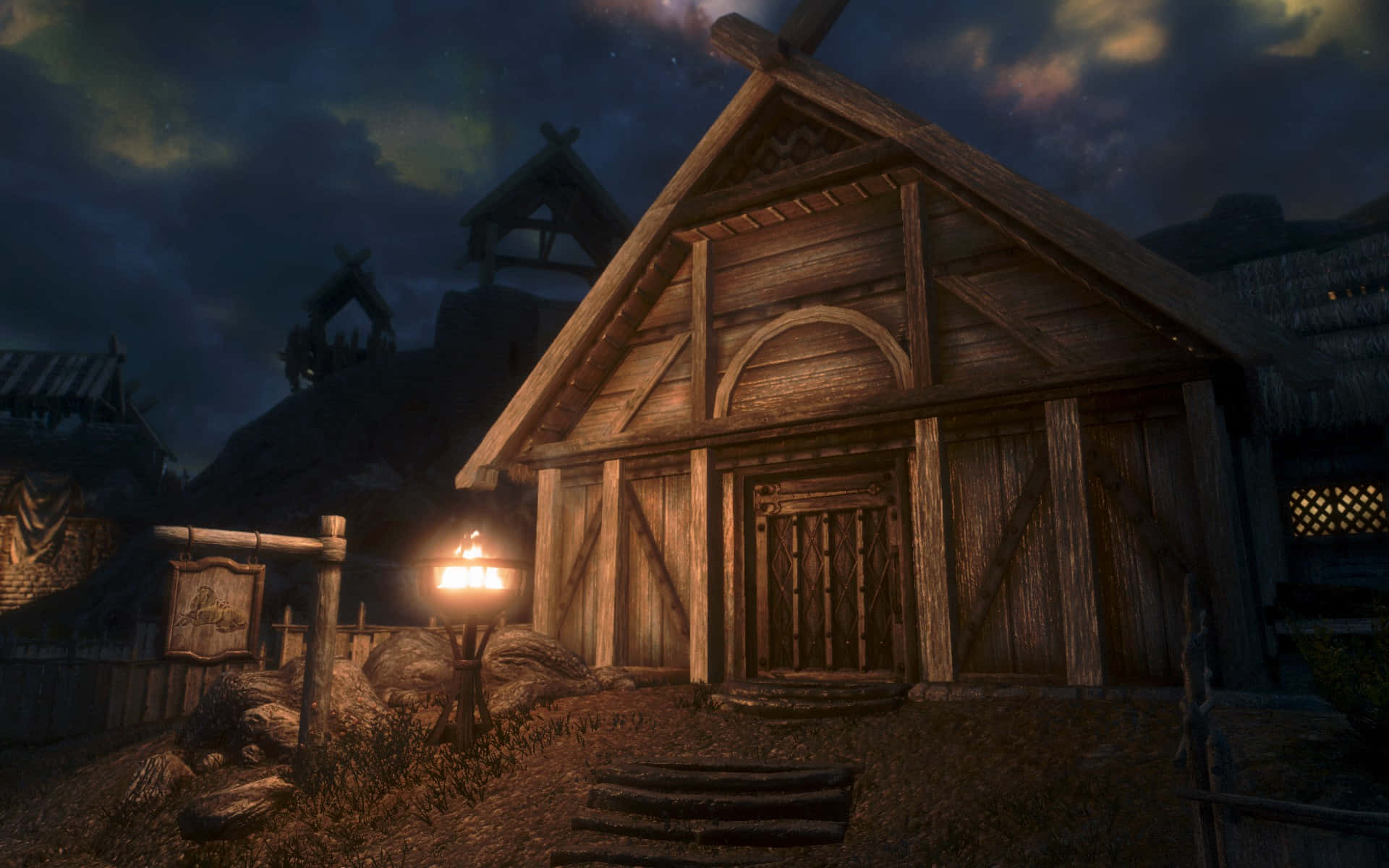 Skyrim Whiterun 桌布 壁紙 — 一間質樸的木屋在繁星點點的暮色天空下溫暖地發光，一盞搖曳的燈籠將光線投射在風化的木樑上。