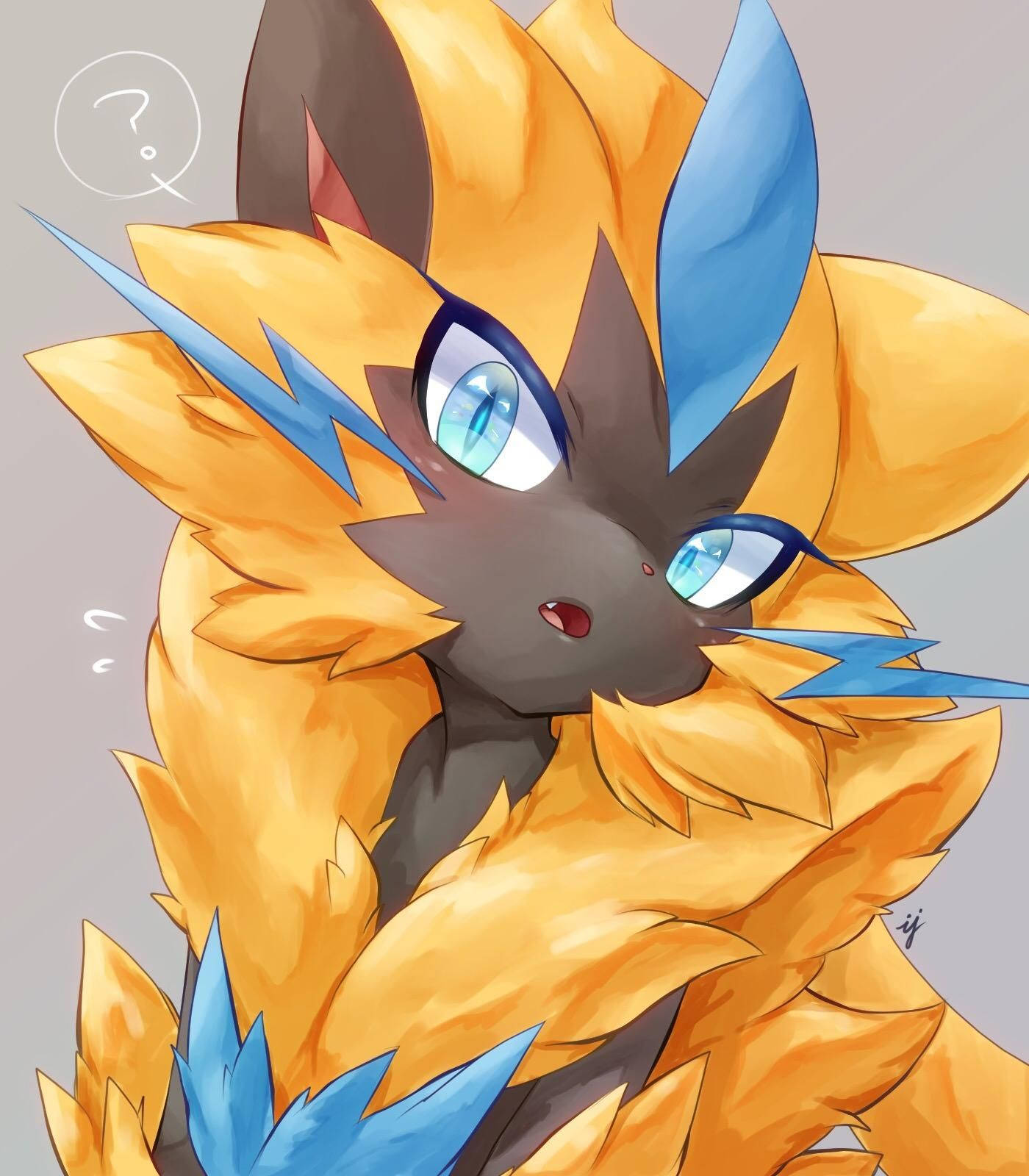 Zeraora 桌布 壁紙 — 一隻充滿活力的動漫風格狐狸般生物，擁有火橙色毛皮和電光藍色點綴，睜大眼睛好奇地凝視著。