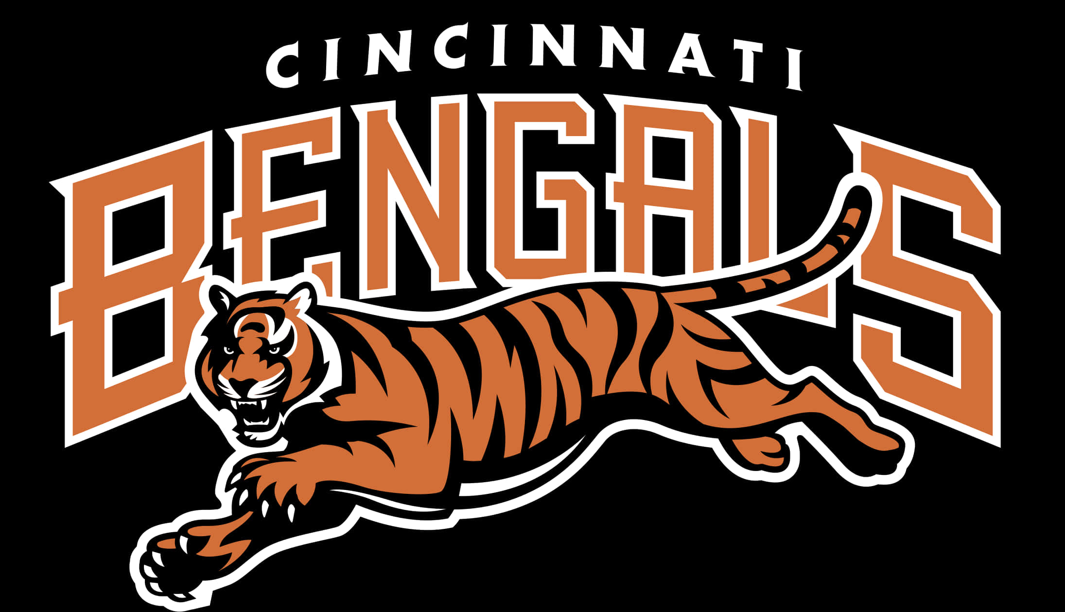 Bengals Logo 桌布 壁紙 — 一隻兇猛的橙色和黑色孟加拉虎在純黑色背景上，於粗體橙色「BENGALS」字樣下方動態跳躍。