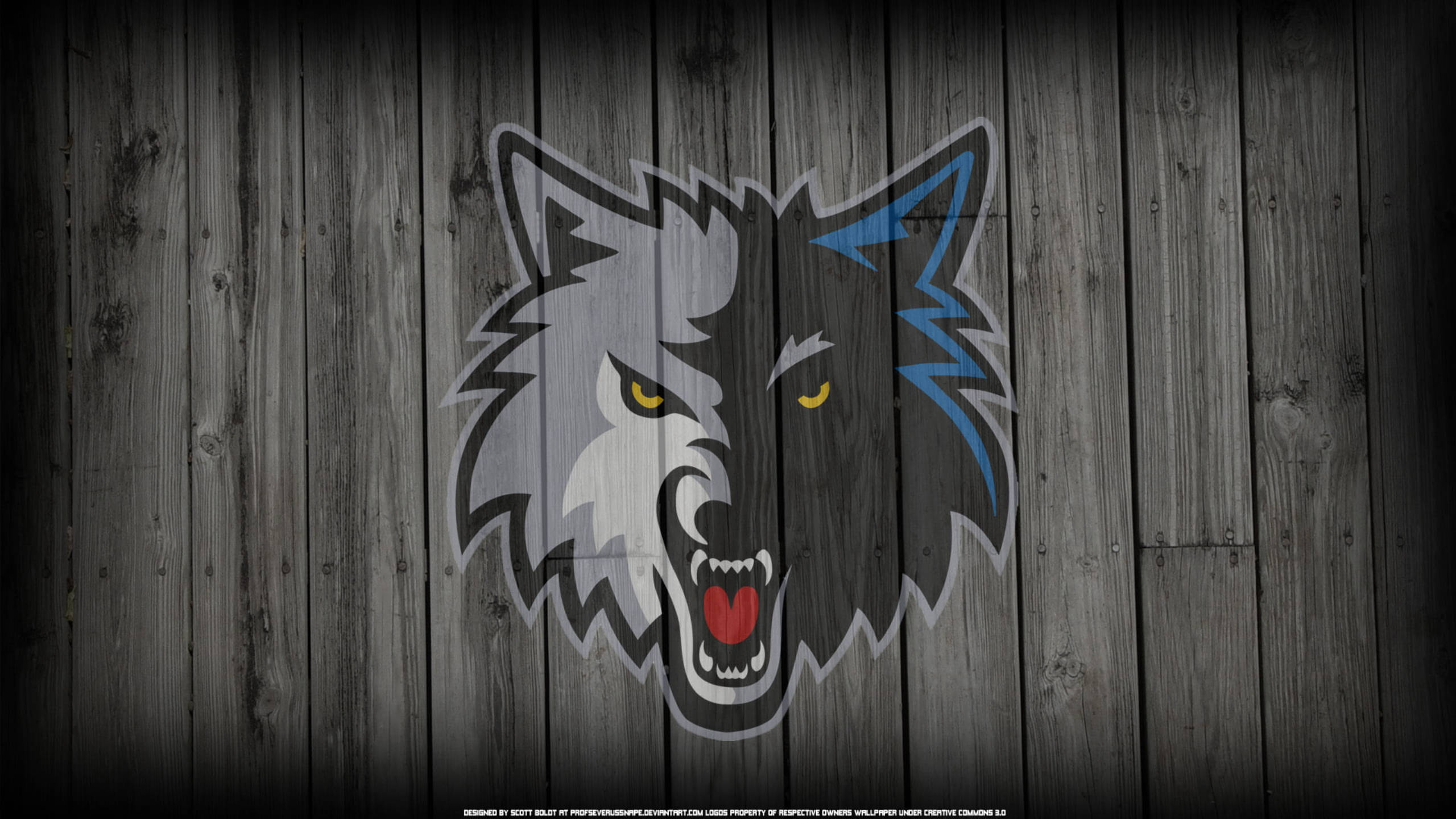 Timberwolves 桌布 壁紙 — 一隻兇猛的狼標誌，黃色眼睛和藍色閃電，對著風化的灰色木板咆哮。