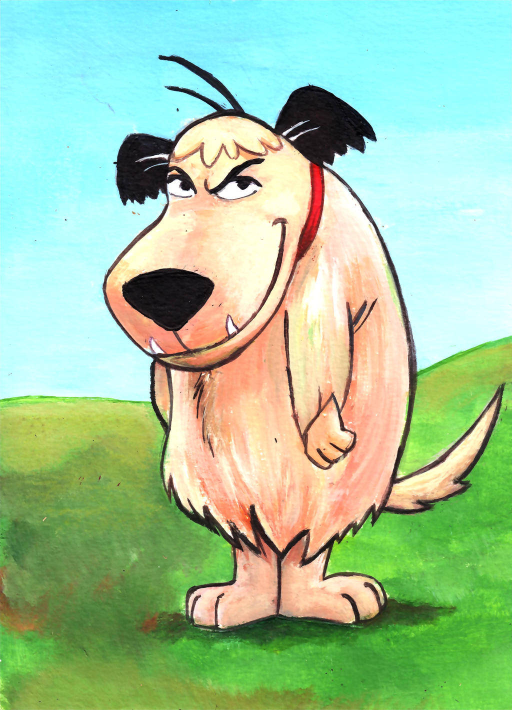 Muttley 桌布 壁紙 — 一隻卡通狗帶著得意的笑容和揚起的眉毛，站在淺藍色天空下的綠色山丘上。