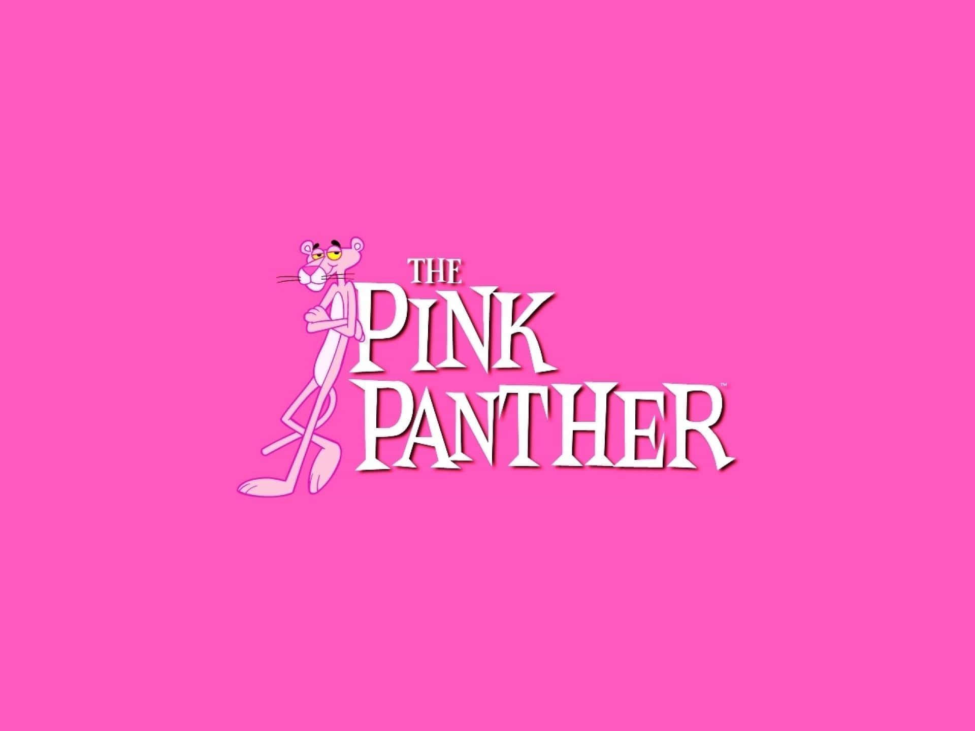 Pink Panther 桌布 壁紙 — 一隻卡通粉紅豹站在粗體白色文字「THE PINK PANTHER」旁邊，背景為純粉紅色。