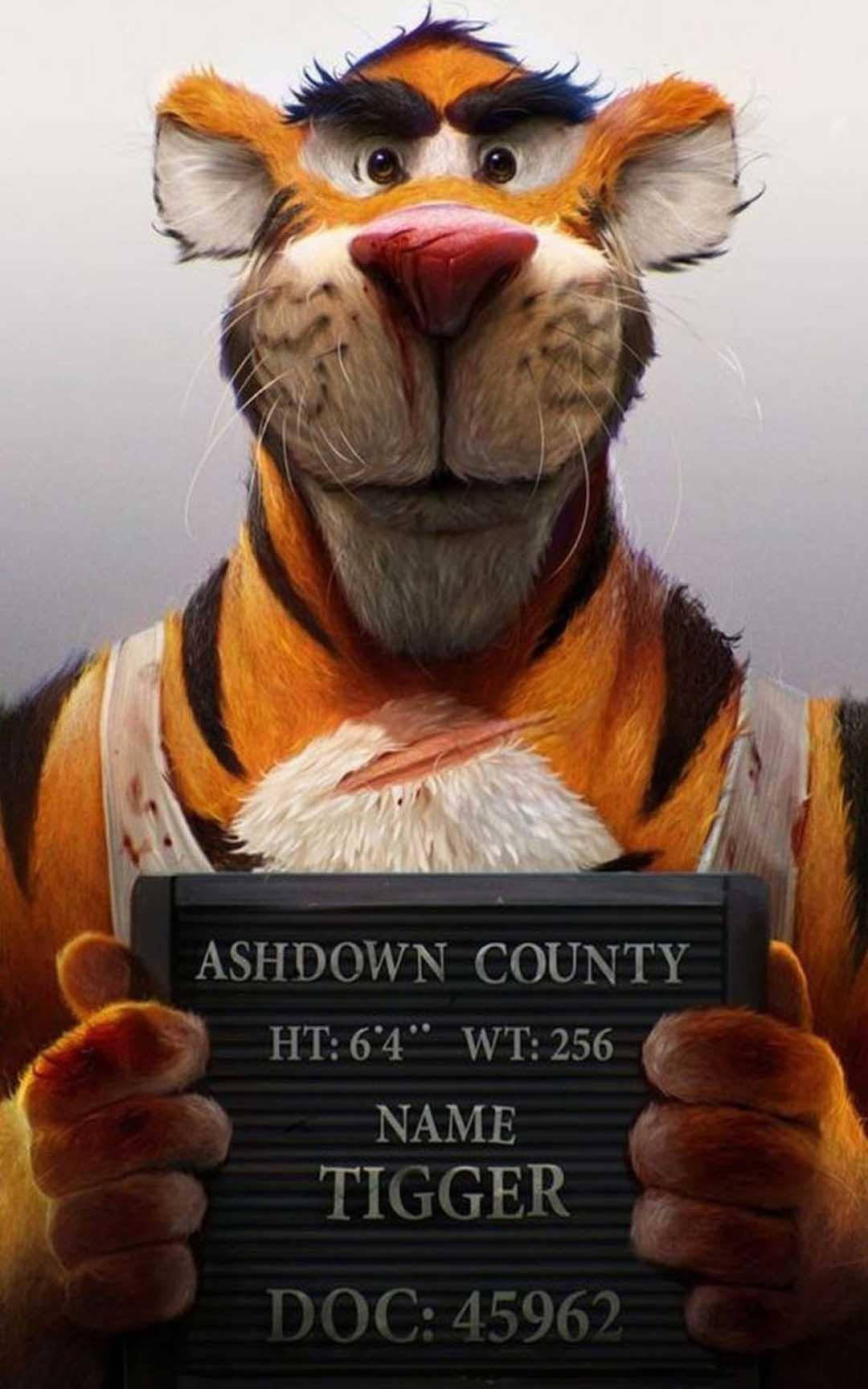 名為 Tigger 的卡通老虎在警方嫌犯照中舉著寫有其資料的標牌。 — 老虎 壁紙