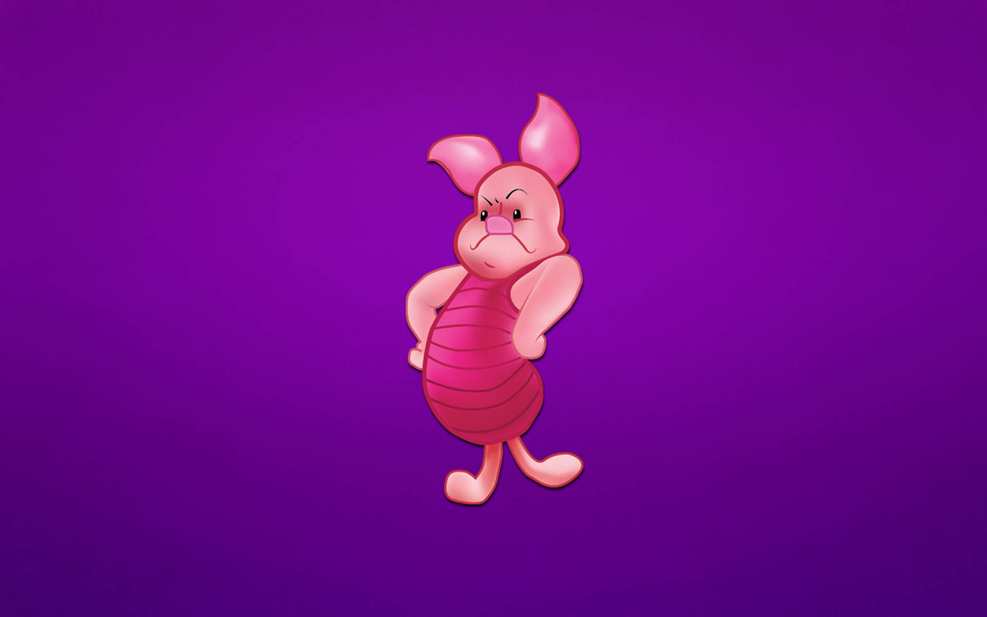 Piglet 桌布 壁紙 — 一隻卡通豬帶著不悅的表情站在純紫色背景前。