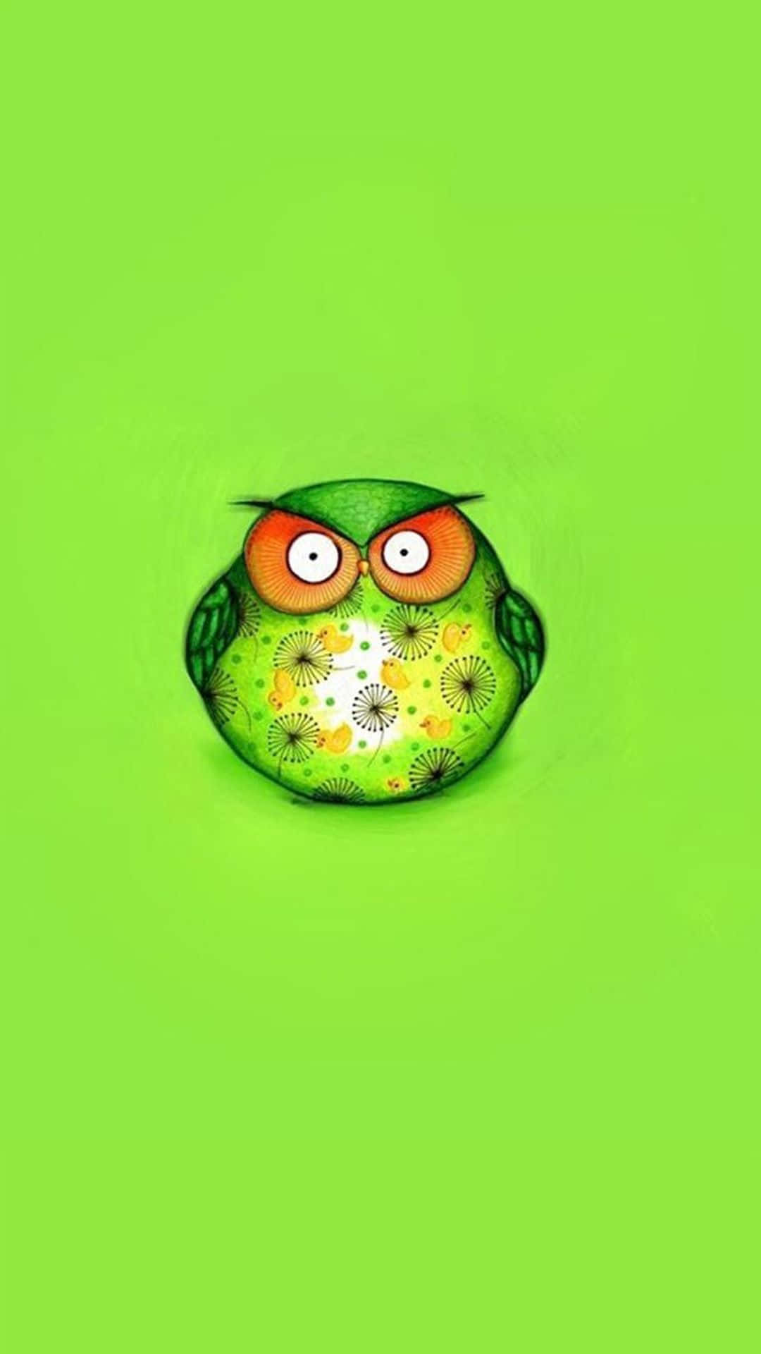 Cute Green 桌布 壁紙 — 一隻卡通貓頭鷹，擁有橙色眼睛和蒲公英圖案，坐在明亮的綠色背景中央。