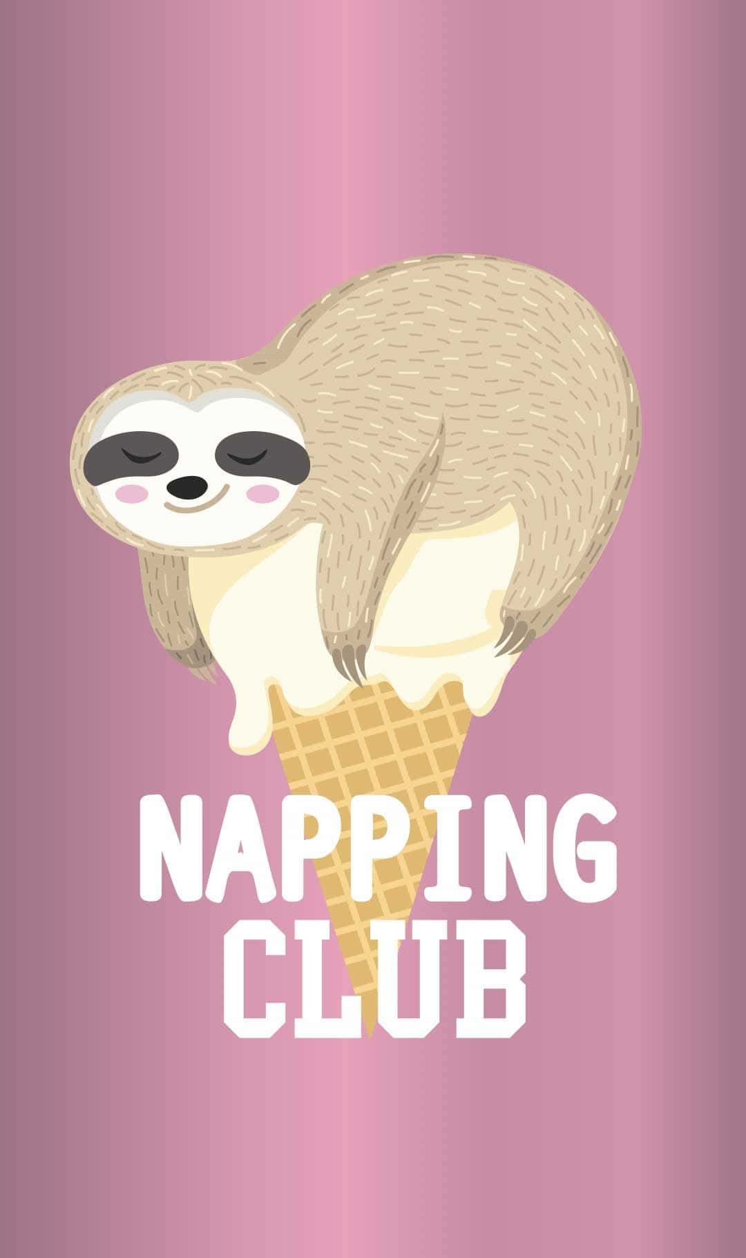 Kawaii Sloth 桌布 壁紙 — 一隻可愛的卡通樹懶閉著眼睛，在一個融化的香草冰淇淋甜筒上安詳地小睡，背景是柔和的粉紅色漸層。